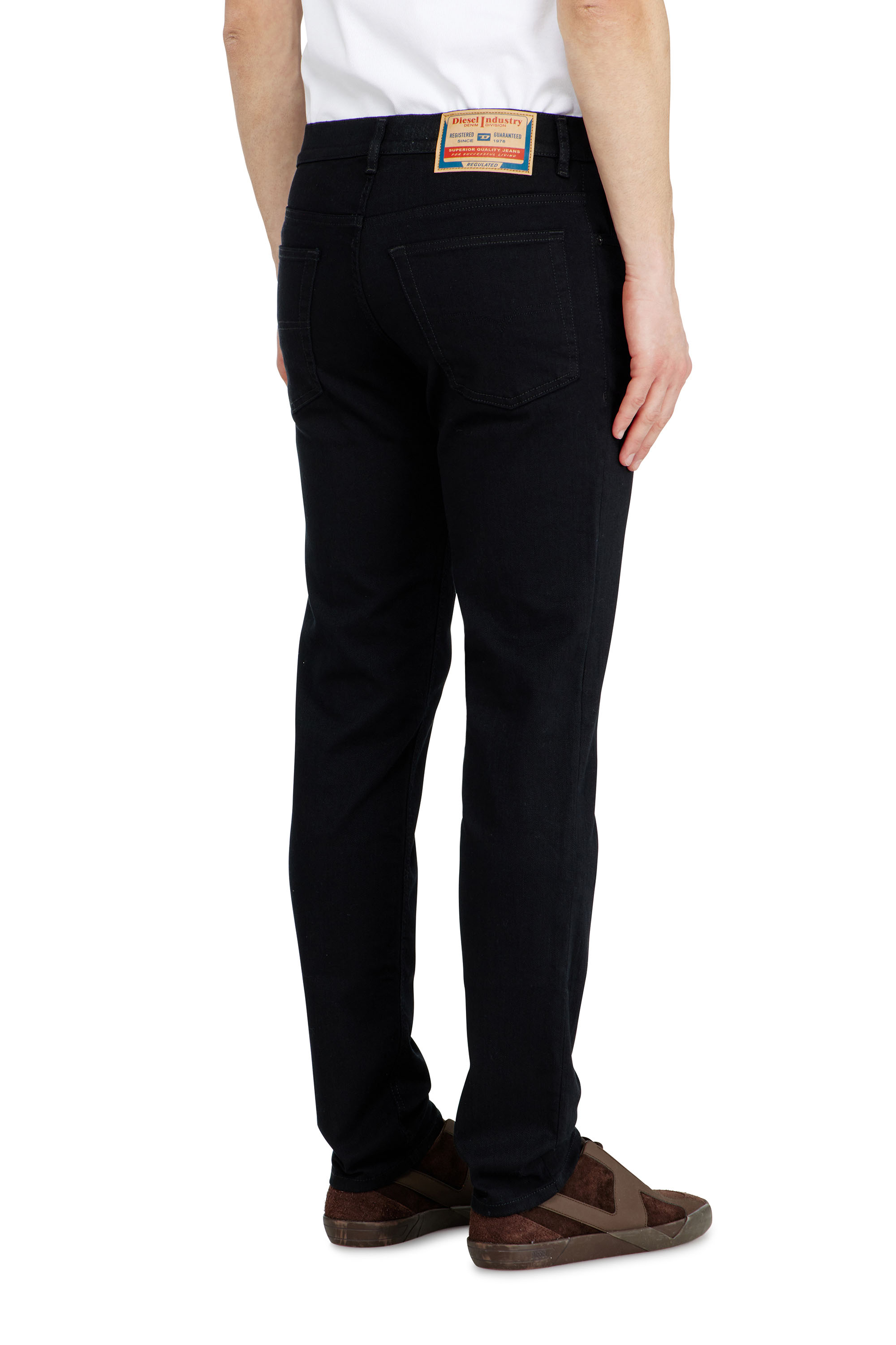 Diesel - Regular Jeans 1985 Larkee 0688H Homme, Noir/Gris fonc&eacute; - Image 5