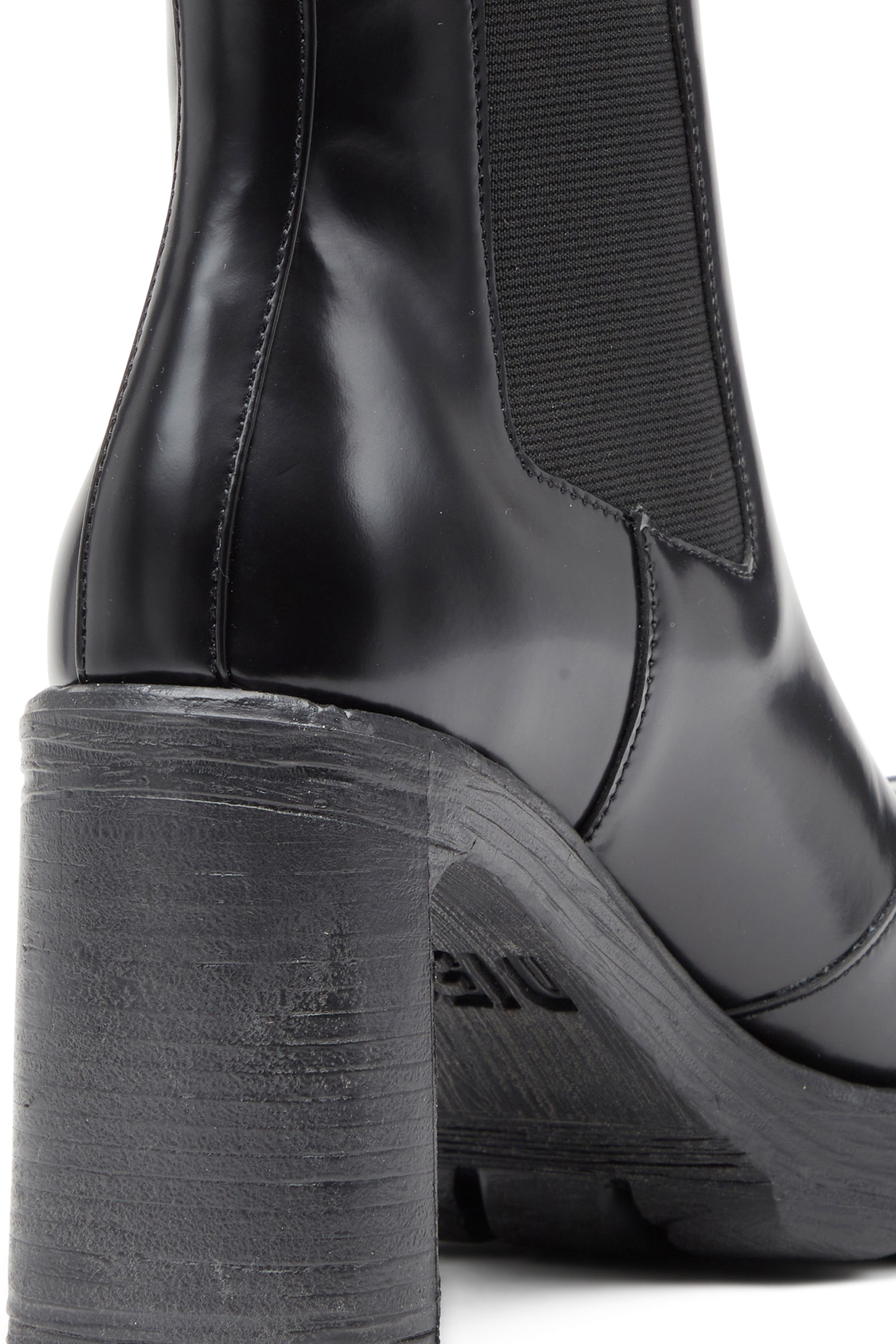 Diesel - D-HAMMER CH D W, Femme D-Hammer-Bottines à talons avec plaque Oval D in Noir - Image 4