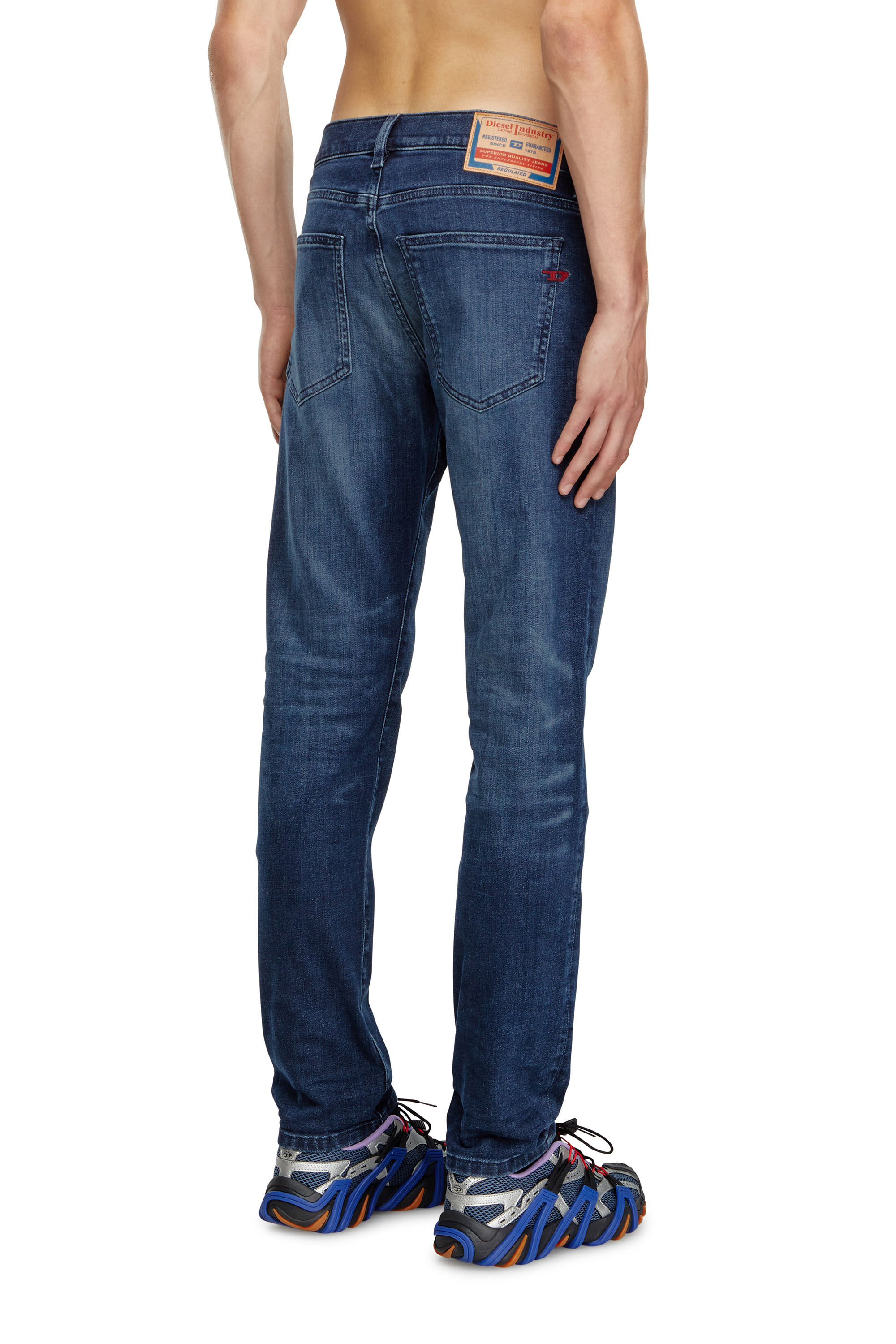 Diesel - Homme Slim Jeans 2019 D-Strukt 0GRDJ, Bleu Foncé - Image 3