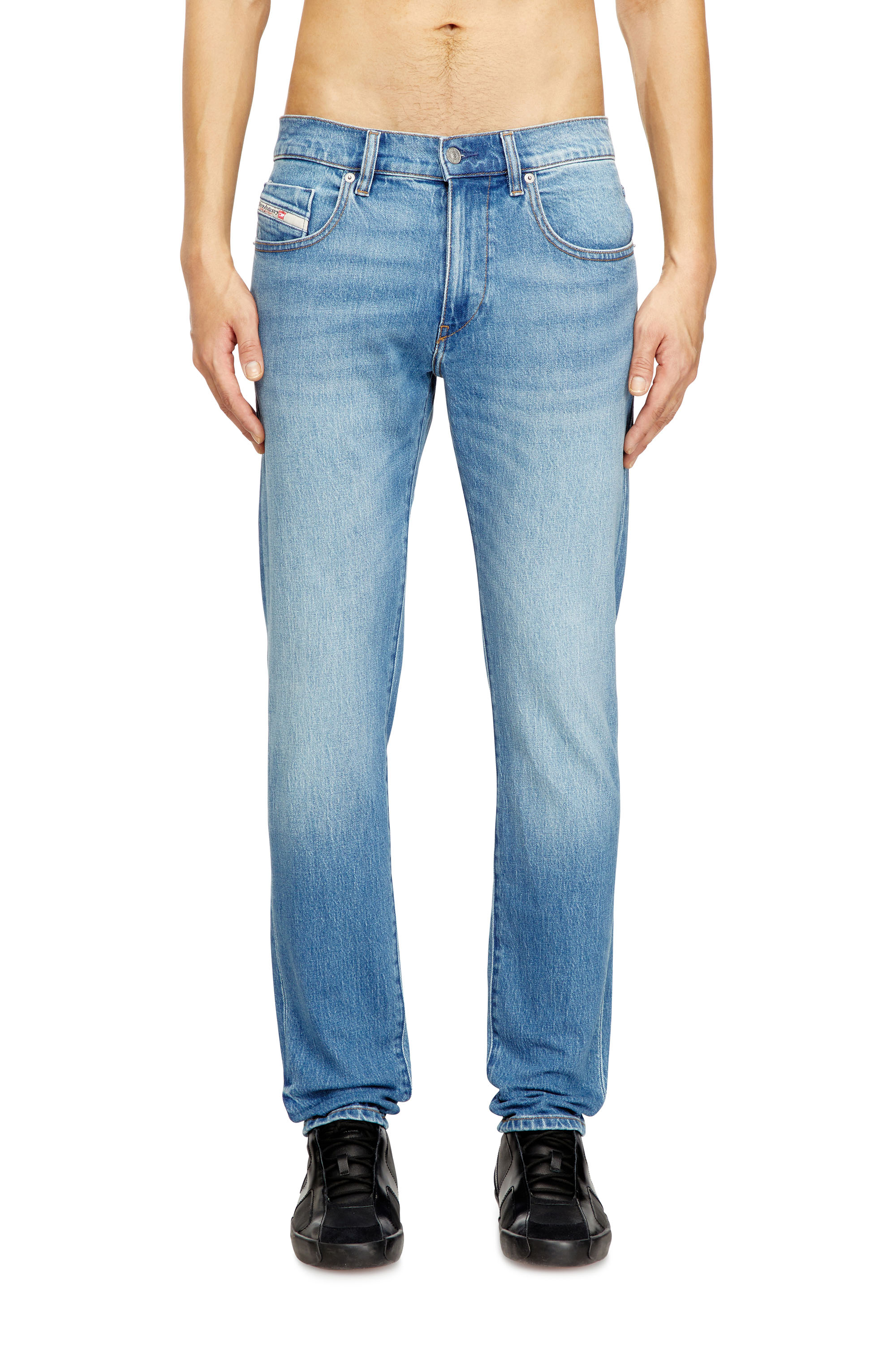 Diesel - Slim Jeans 2019 D-Strukt 0ADBK Homme, Bleu Clair - Image 1