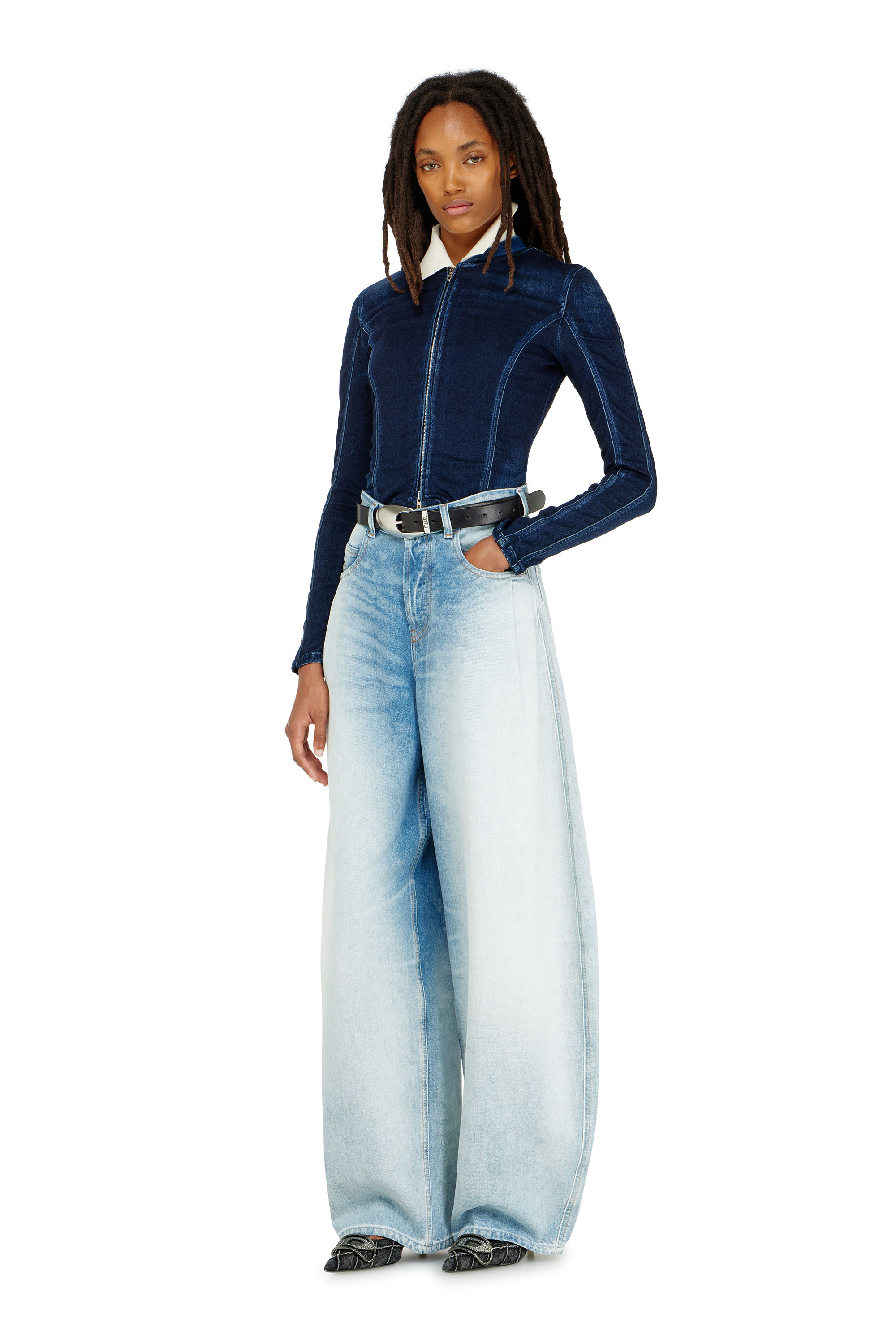 Diesel - DE-GARY-D JOGG, Veste courte en JoggJeans Femme in Bleu - 2