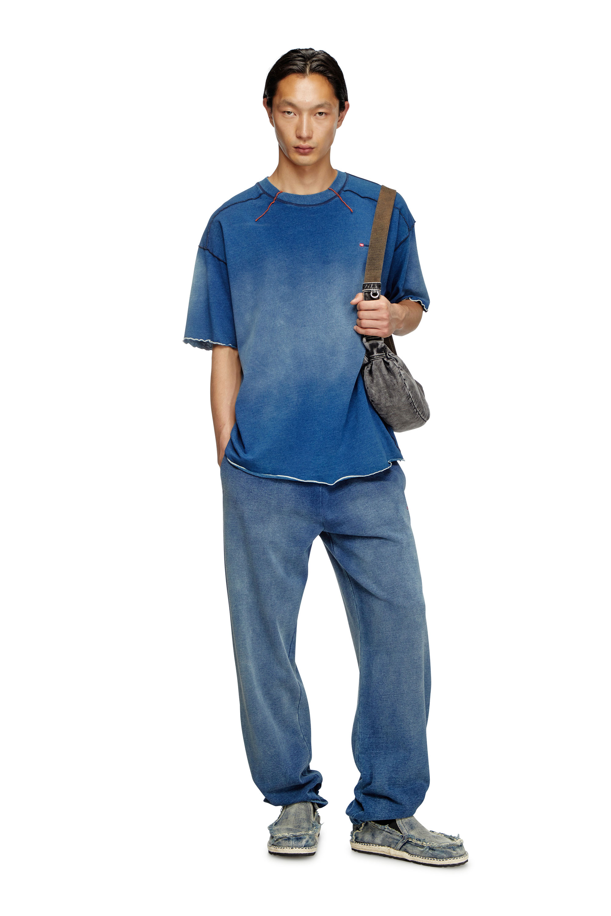 Diesel - T-CRAO-BOXT, Herren Verblasstes T-Shirt mit Mikro-Logo in Blau - 1