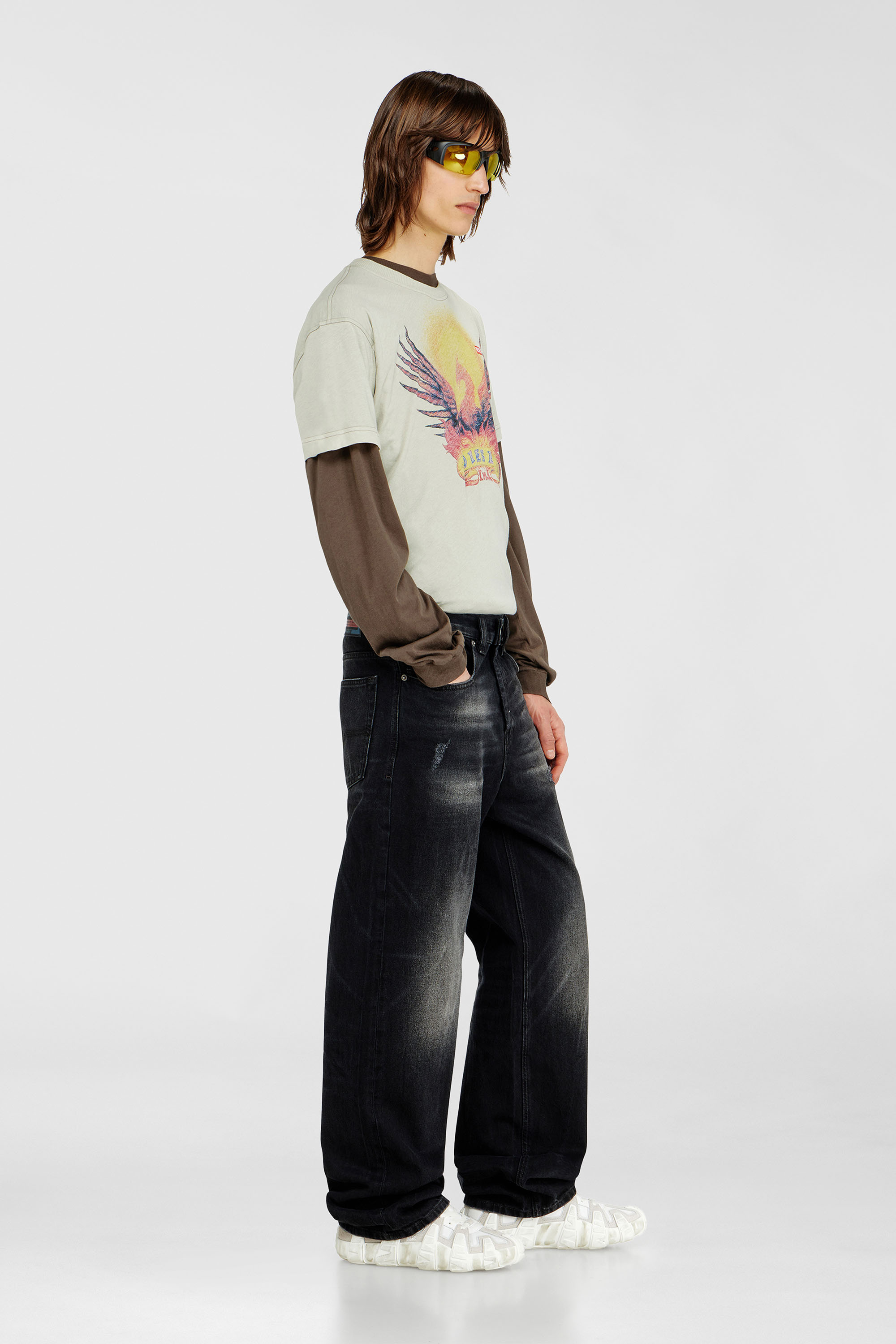 Diesel - Relaxed Jeans 2001 D-Macro 0BEBB Uomo, Nero - Image 2