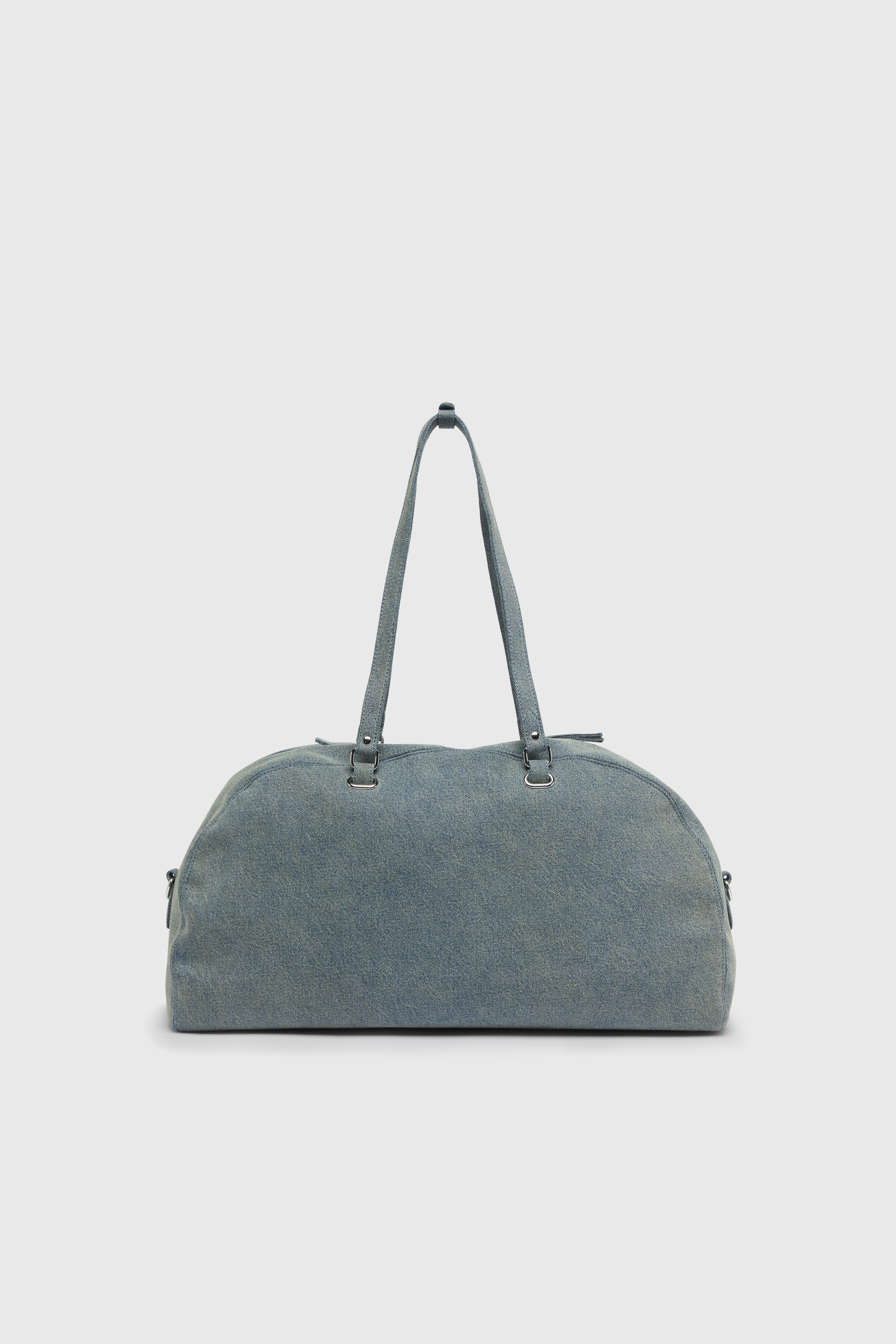 Diesel - 1DR DOME SOFT DUFFLE XL, 1DR Dome-Borsa duffle in denim con logo Oval D Unisex in Blu - 2