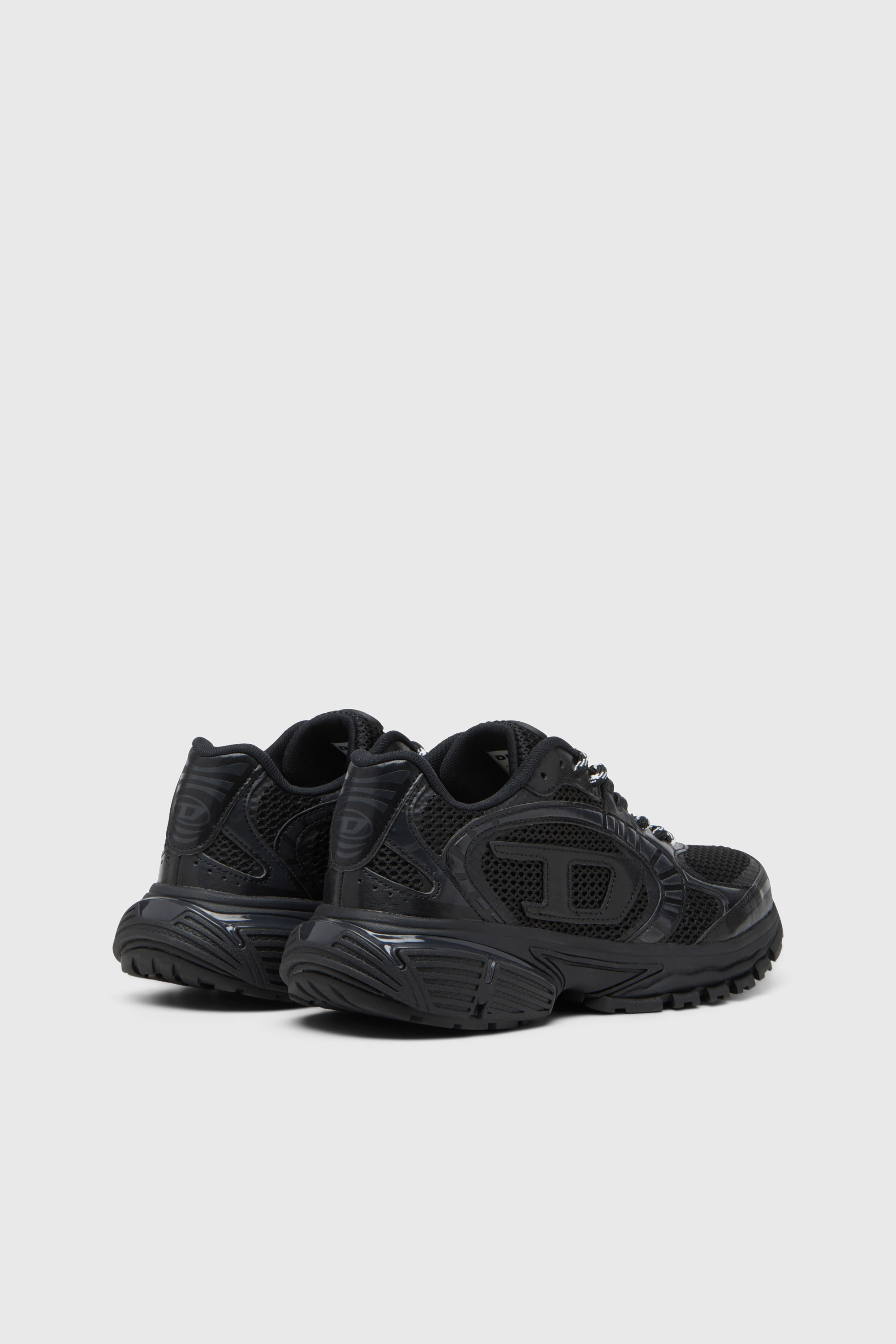 Diesel - S-PRO-V-DENSE LOW W, S-Pro-V-Dense-Baskets en mesh monochrome avec logo Oval D Femme in Noir - 3