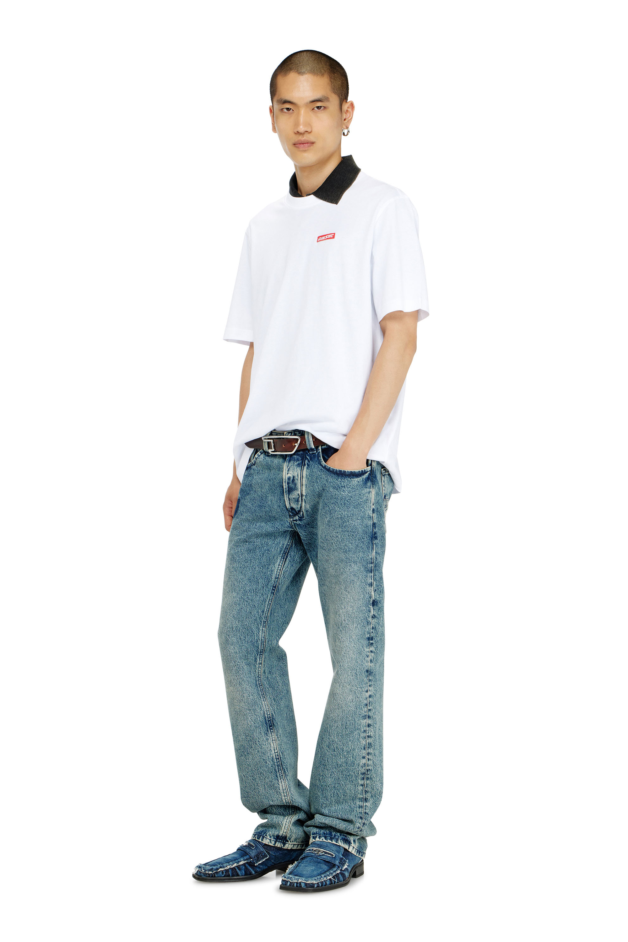 Diesel - T-ADJUST-AA12, Herren T-Shirt aus Baumwolle mit Logo patch in Wei&szlig; - 1