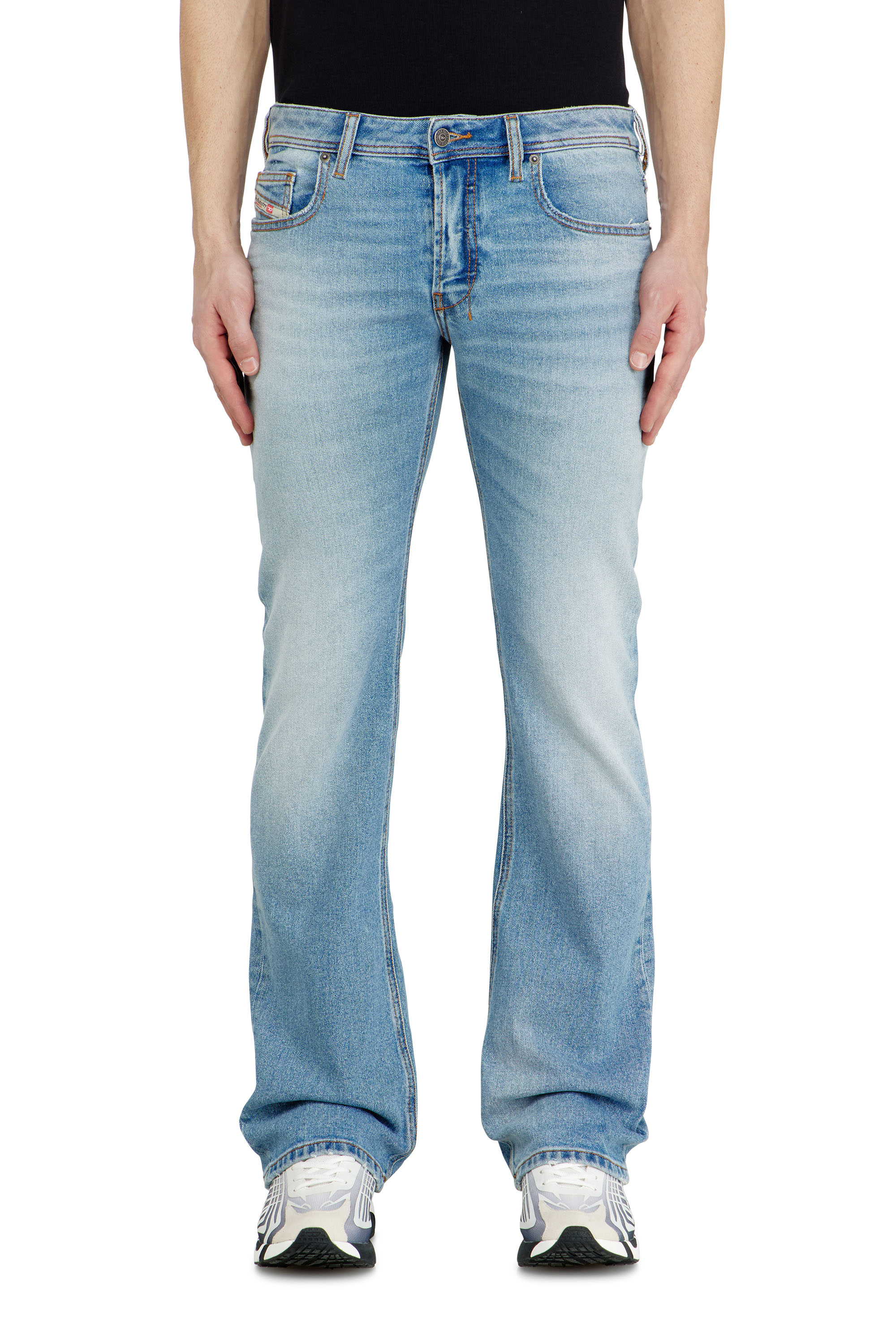 Diesel - Bootcut Jeans 2007 Zatiny 0DBDV Homme, Bleu Clair - Image 1