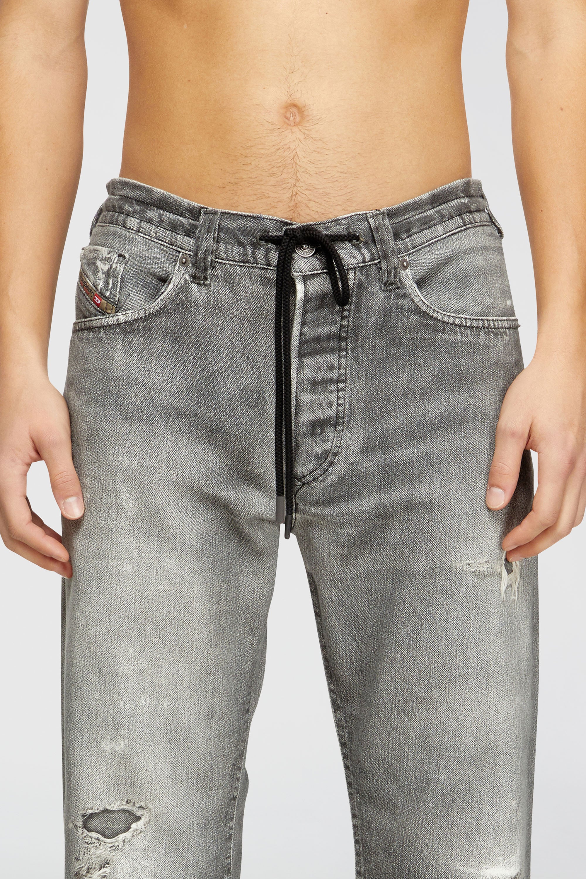 Diesel - Relaxed 2080 D-Reel Joggjeans&reg; 068US Uomo, Grigio - Image 5