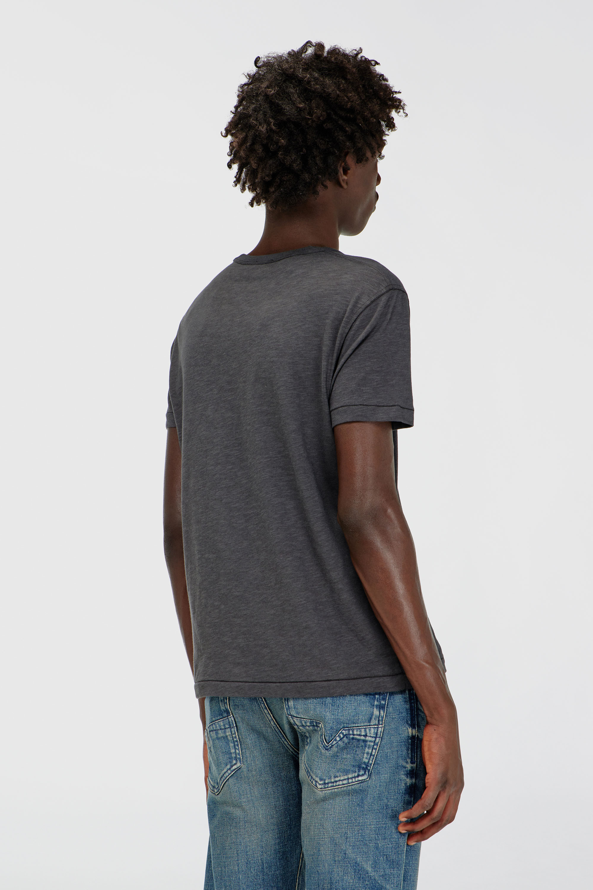 Diesel - T-NOTS, Herren T-Shirt aus Slub-Jersey mit Crack-Print in null - 3