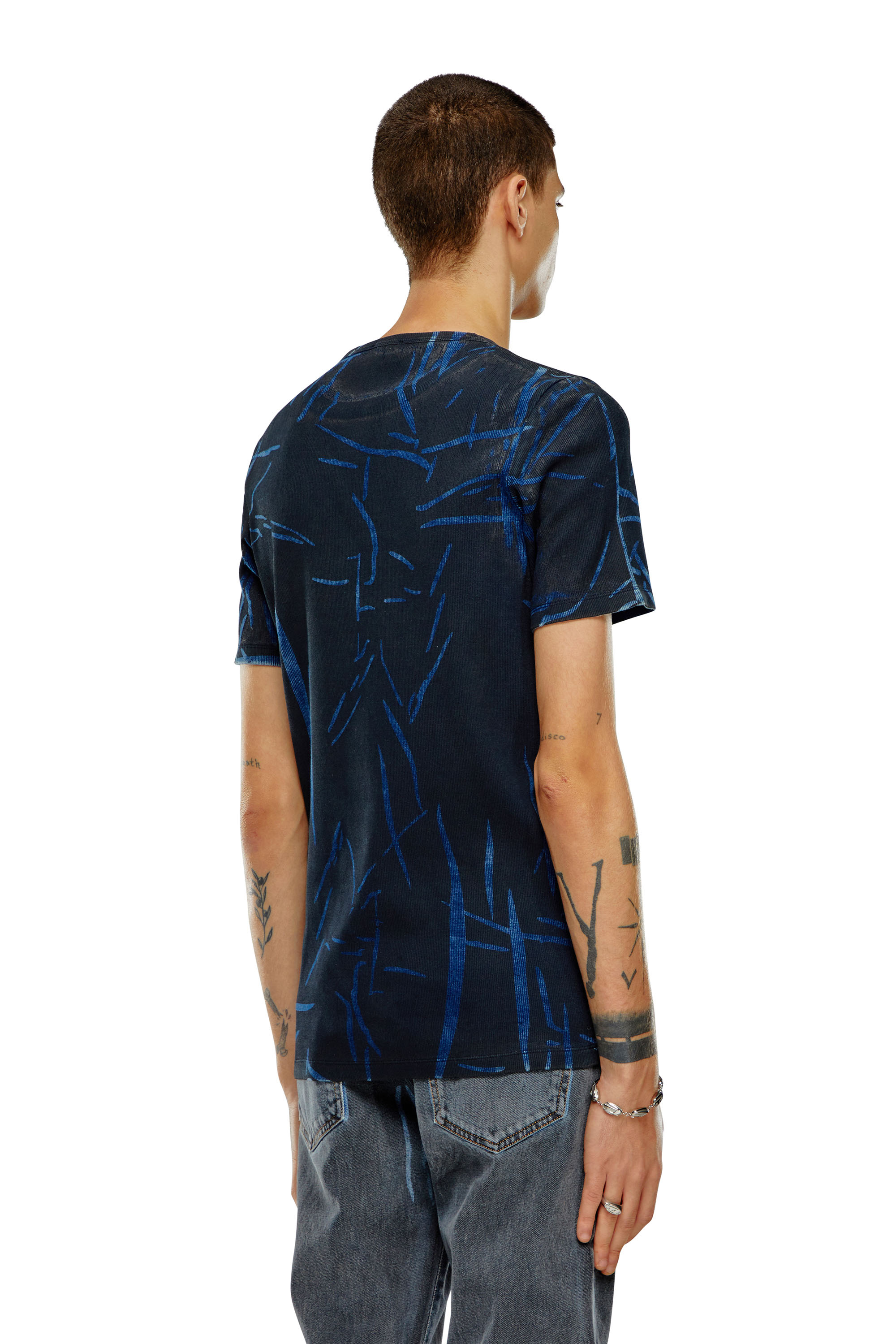 Diesel - DTO-D-RIBBER, Man T-shirt with crease-effect print in Blue - Image 4