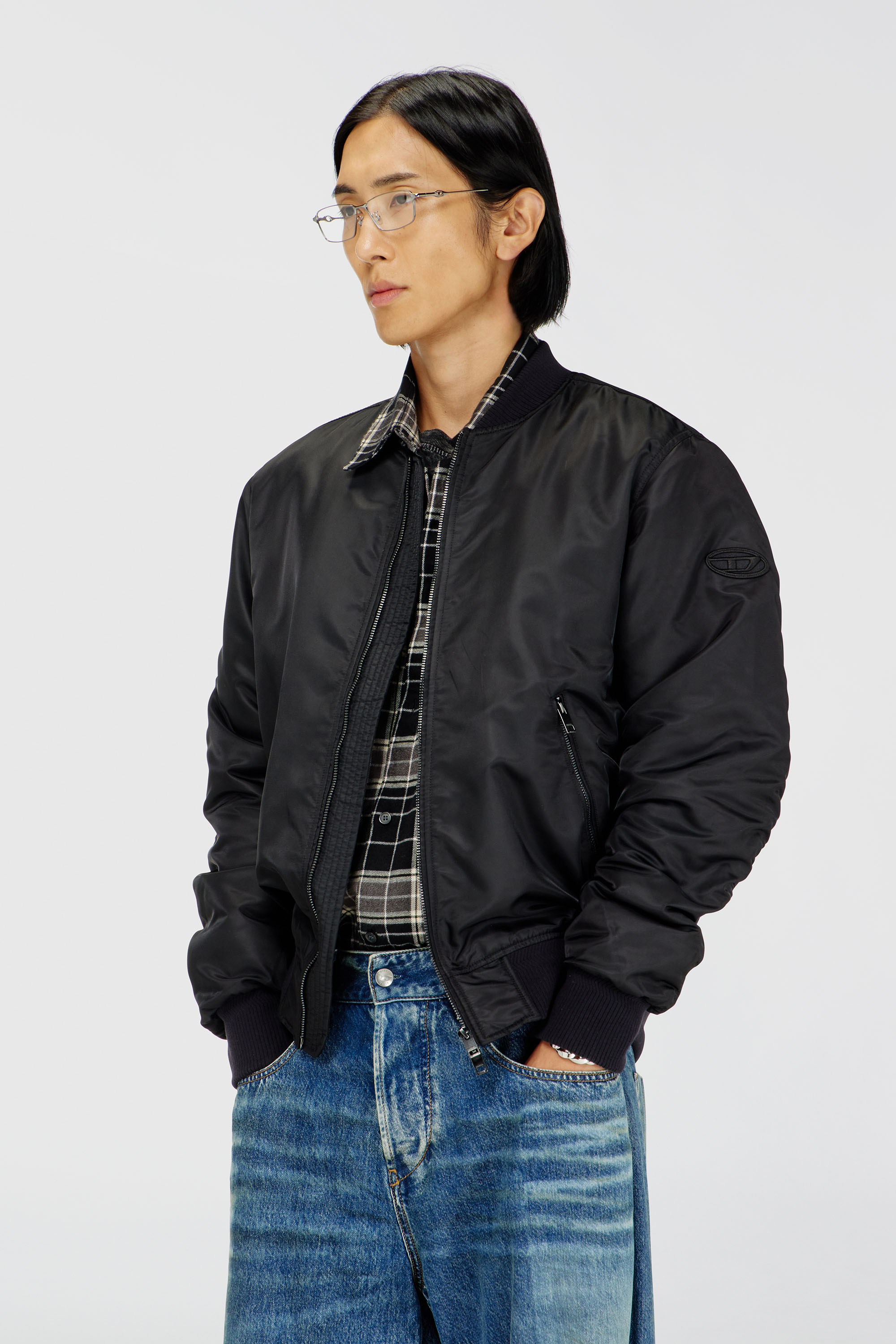 Diesel - J-ROSS-T92, Herren Nylon-Bomberjacke mit Rippb&uuml;ndchen in Schwarz - 1