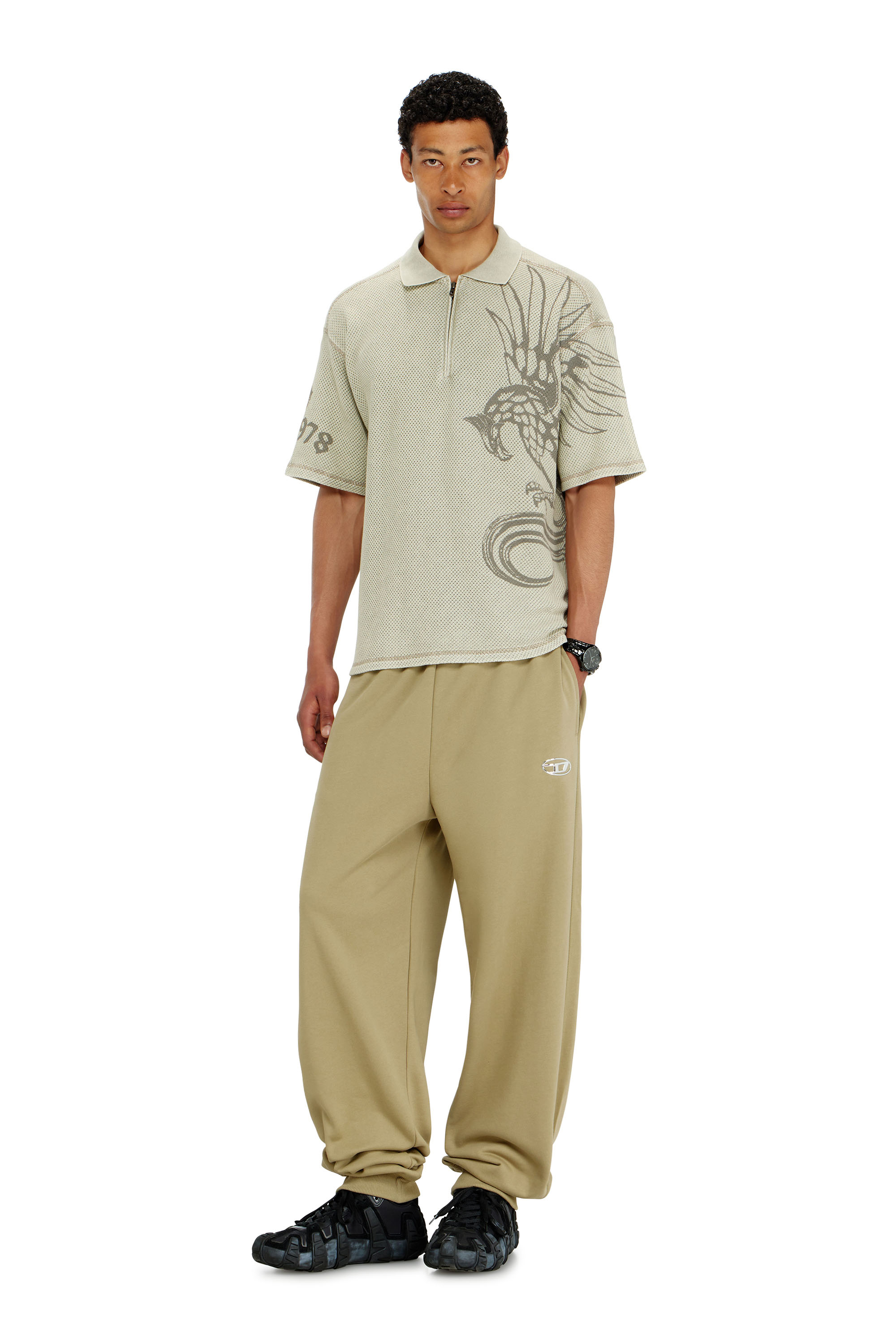 Diesel - P-MARKY-IOD, Herren Baumwollsweatpants mit metallischem Oval D in Beige - 1