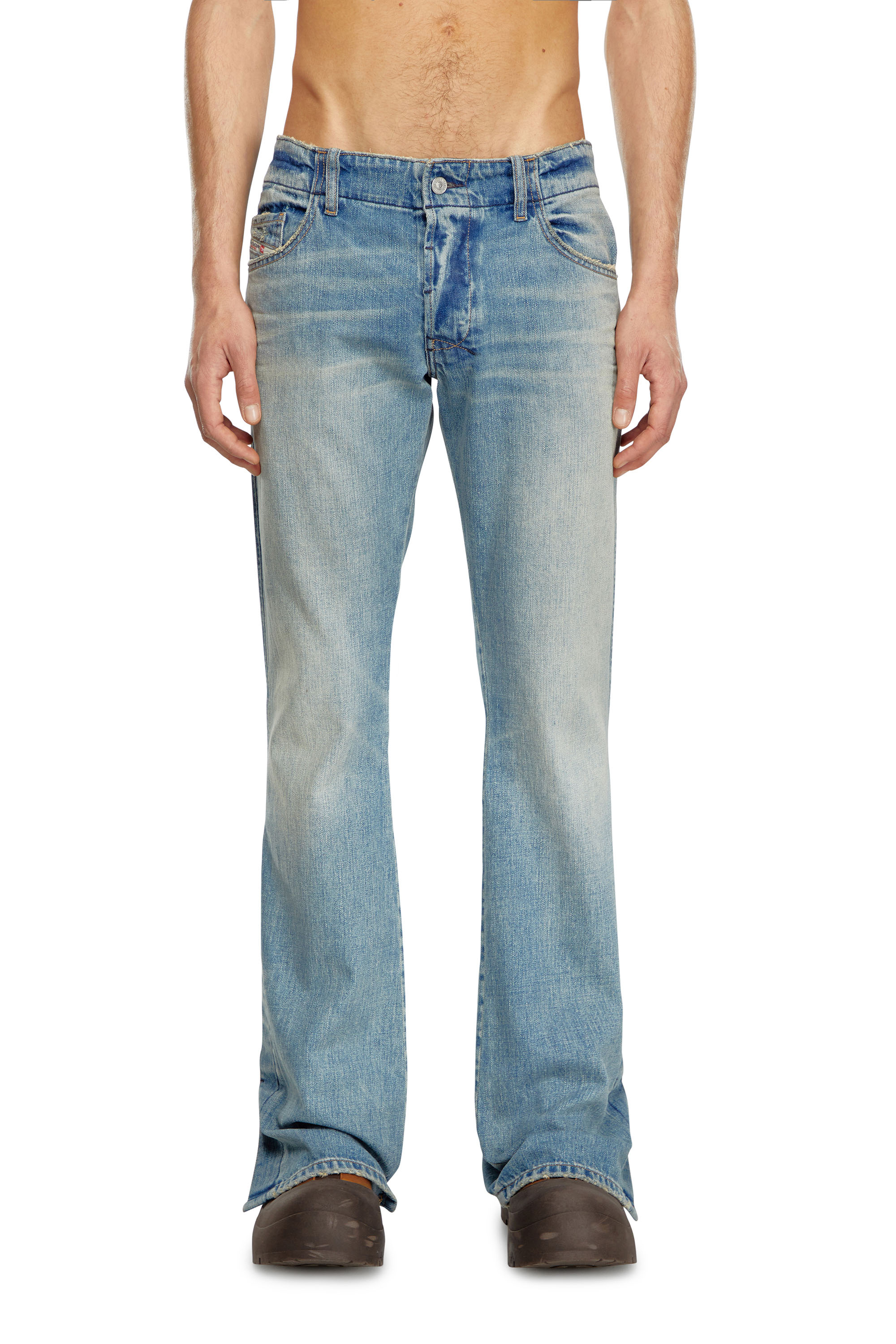 Diesel - Homme Bootcut Jeans D-Backler 0GRDN, Bleu Clair - Image 1