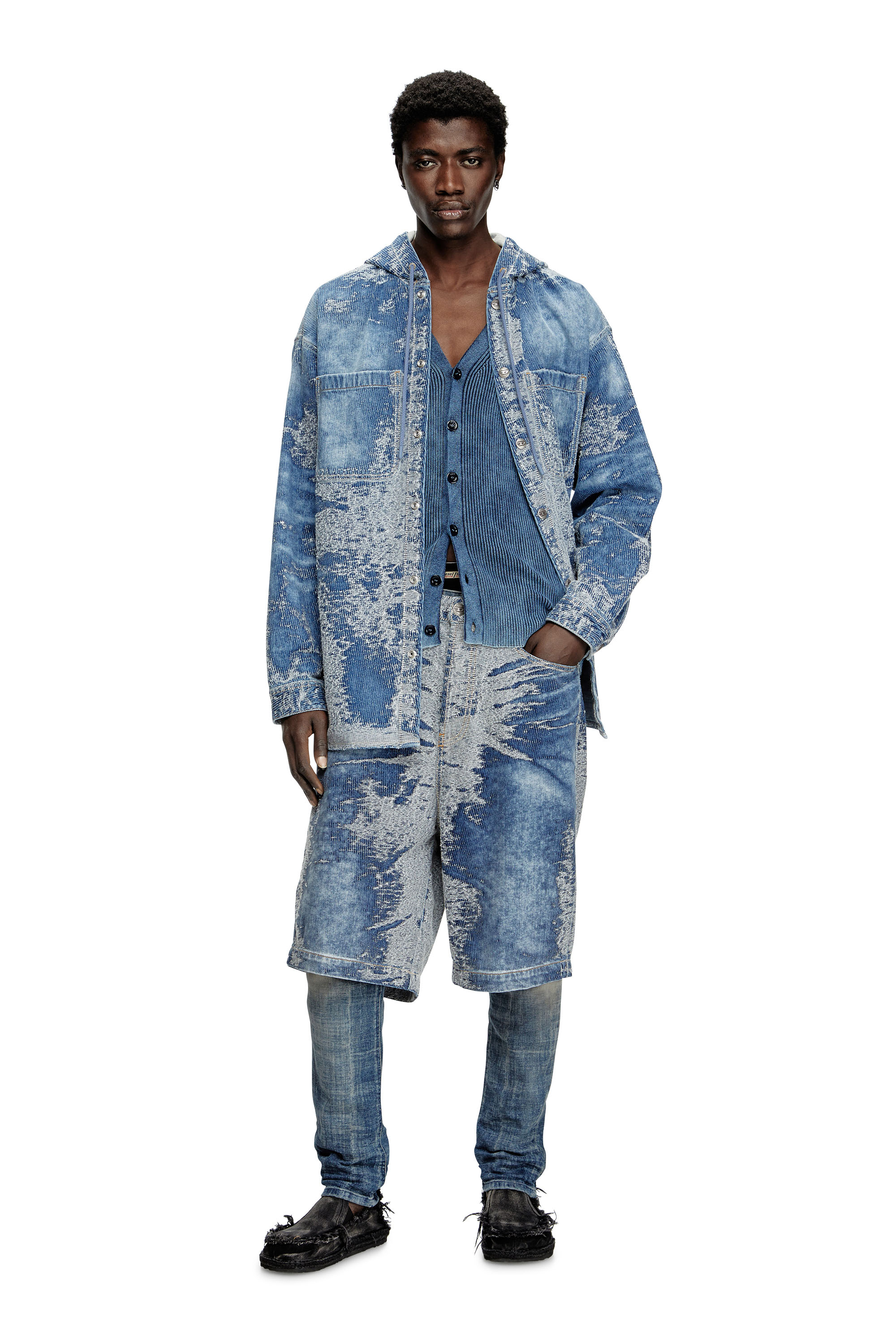 Diesel - D-DEWNYS-HOOD-S, Overshirt in denim jacquard distressed Uomo in Blu - 2