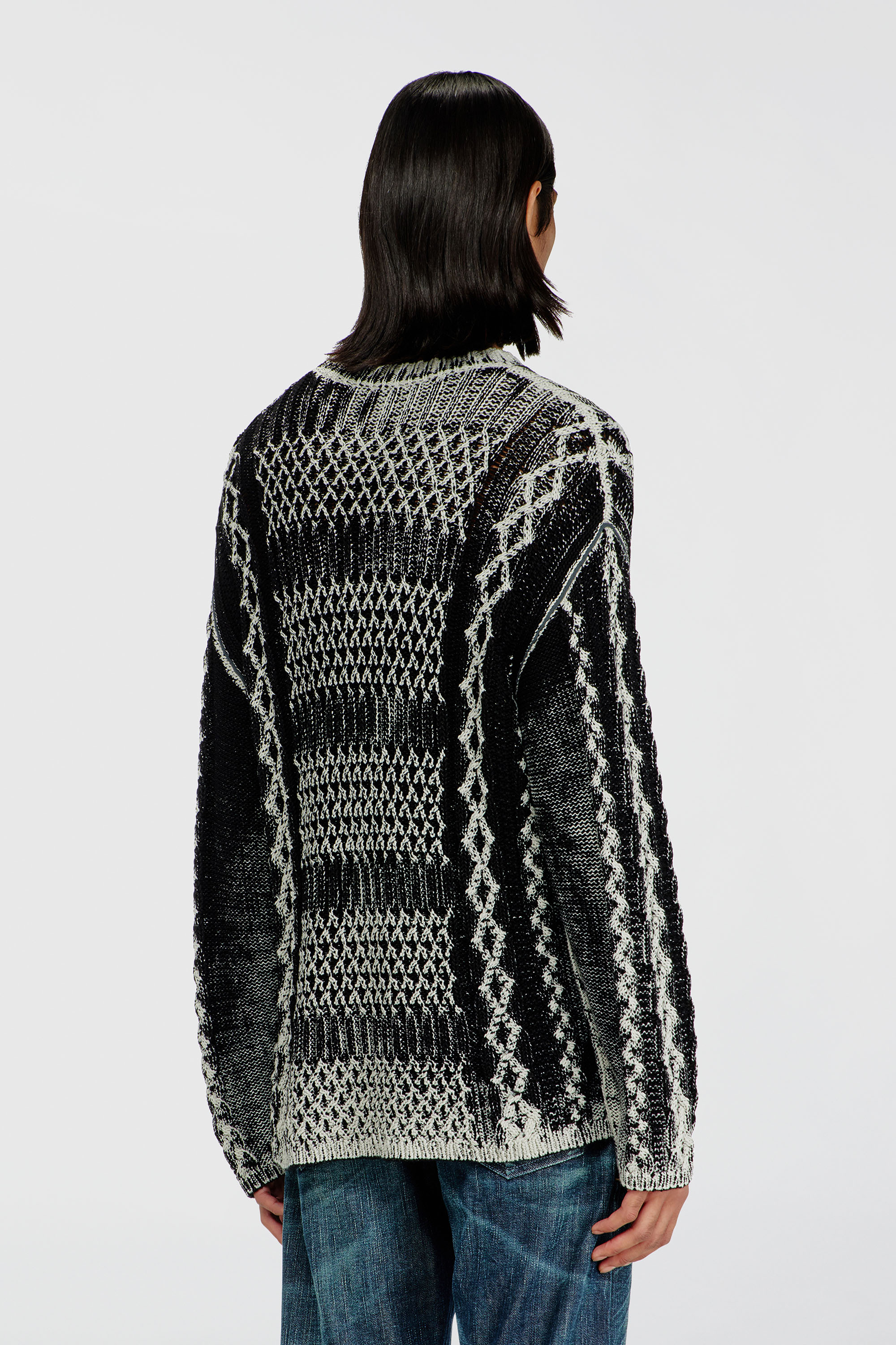 Diesel - K-MIONE, Man's Treated cable-knit jumper in Grey/Black - 4