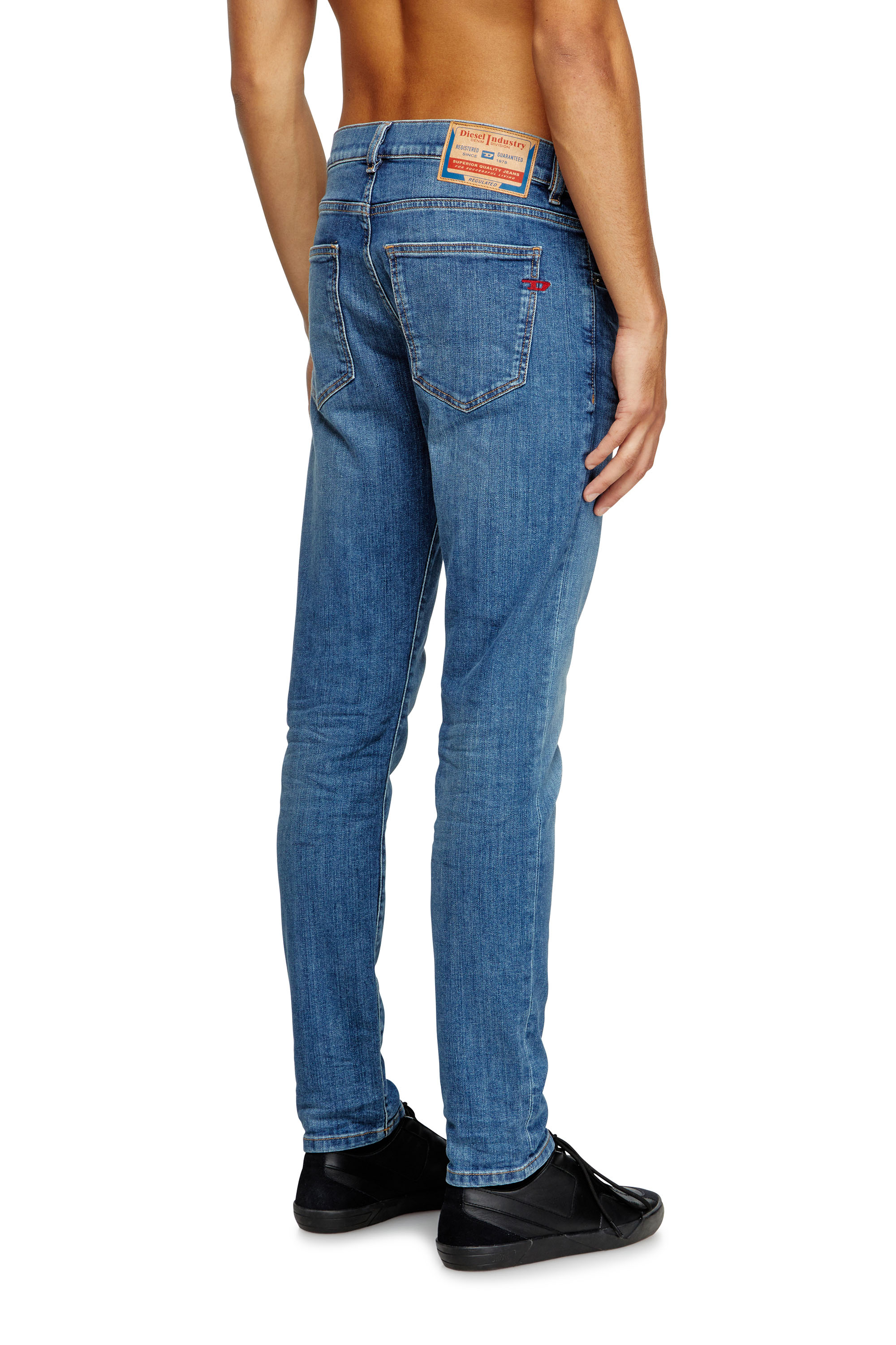 Slim Jeans 2019 D-Strukt 0KIAL, Hellblau Diesel - Herren Slim Jeans 2019 D-Strukt 0KIAL, Hellblau - 4