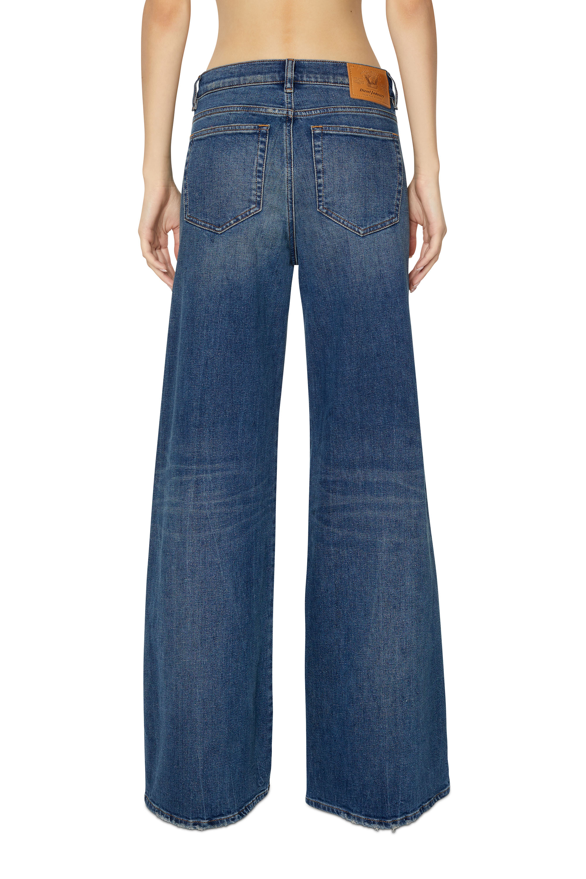 Diesel - 1978 D-Akemi 09E66 Bootcut and Flare Jeans, Blu Scuro - Image 2