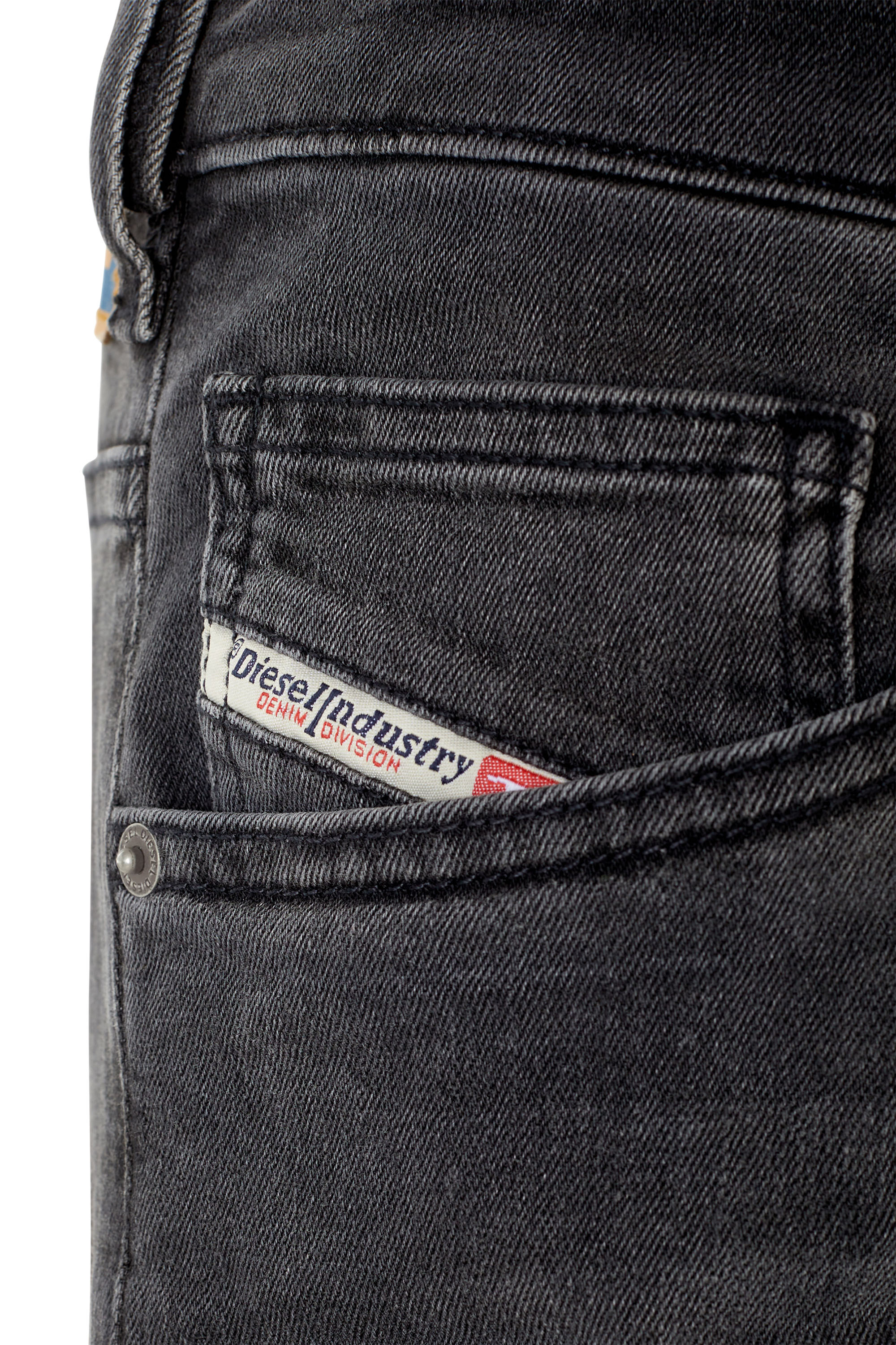 Diesel - D-Yennox 0IHAV Tapered Jeans, Nero/Grigio scuro - Image 3