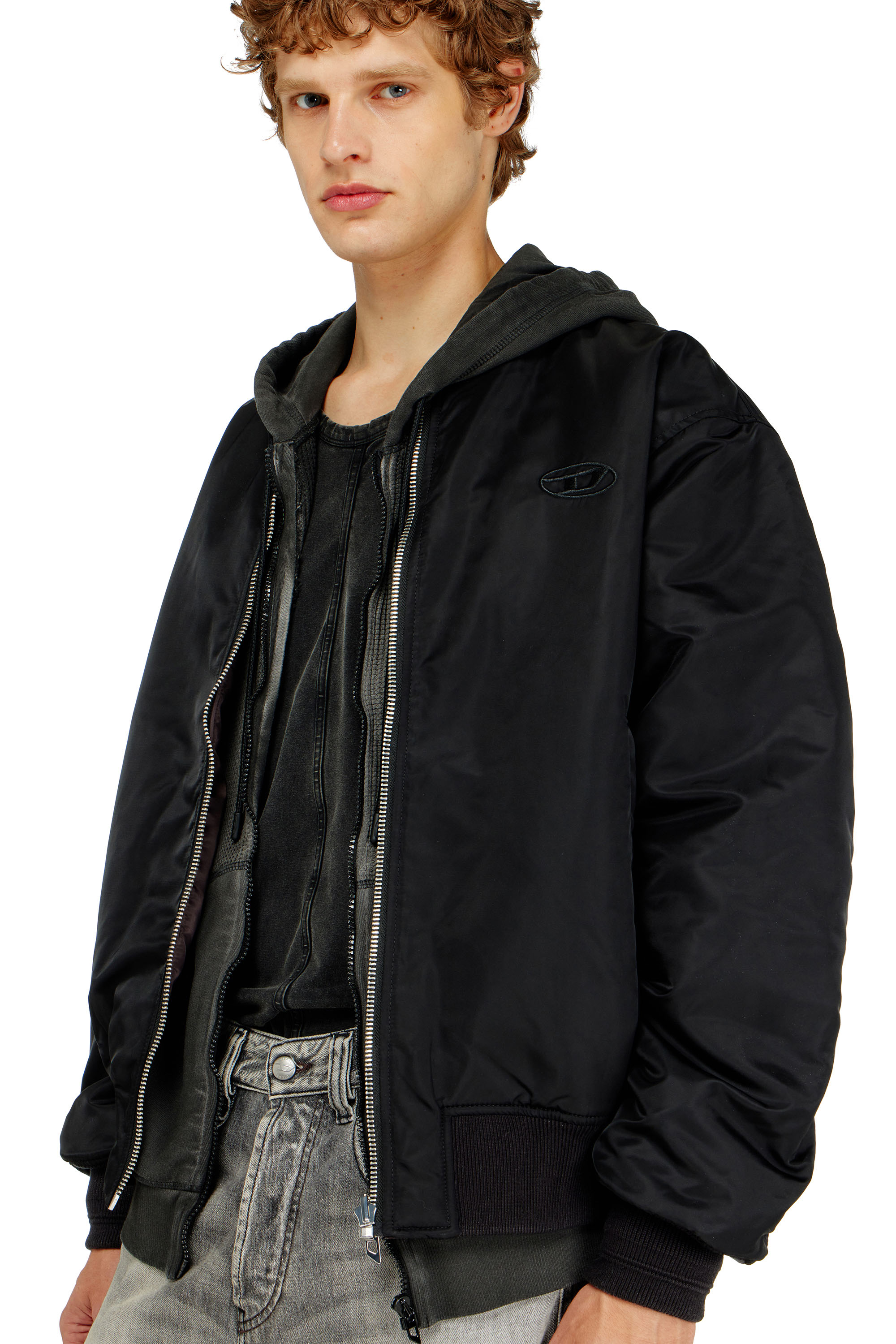 Diesel - W-TYPE-D1, Herren Gesteppte Bomberjacke mit Oval-D-Stickerei in Schwarz - 5