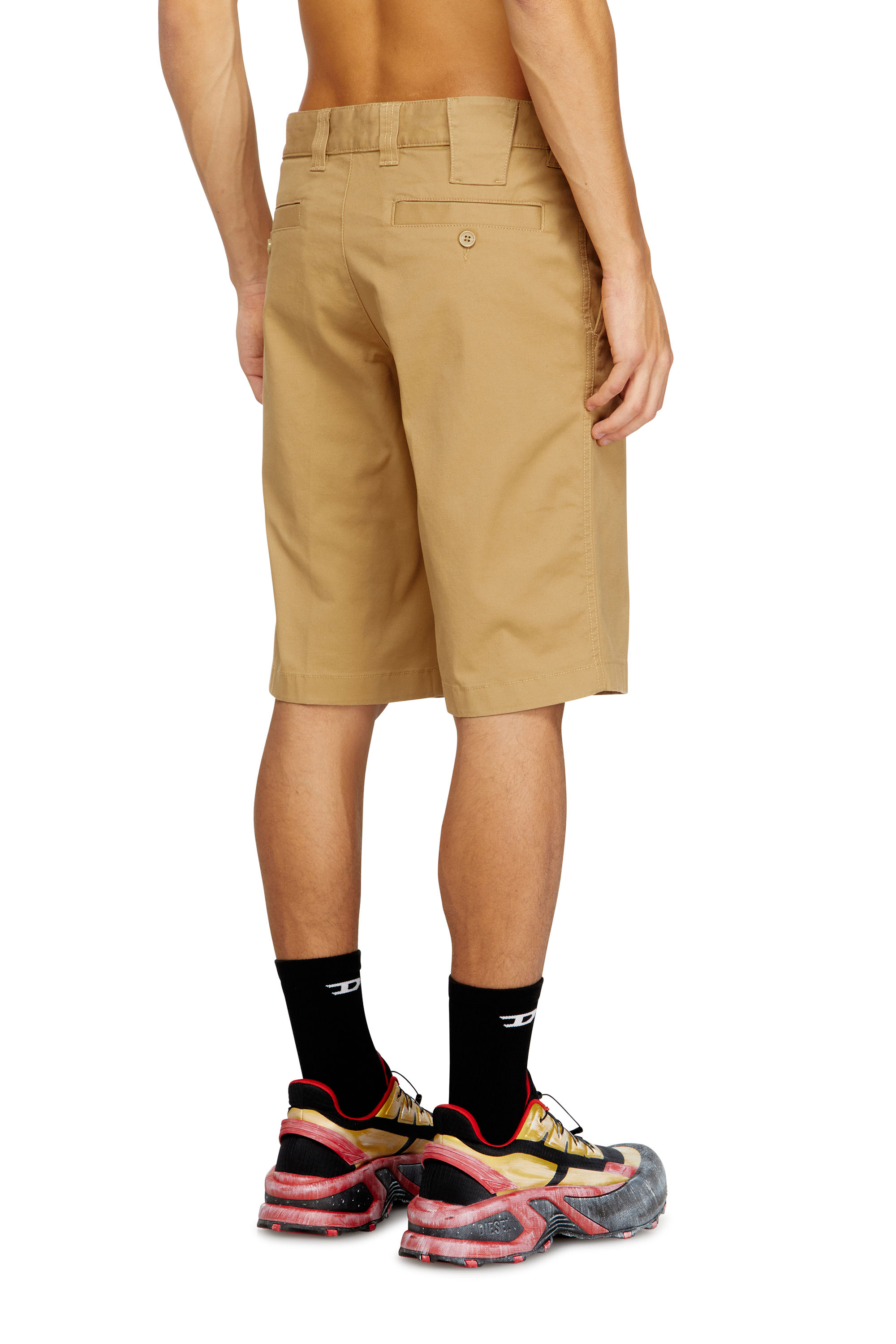 Diesel - P-DEFINE-SHORT-EPCH, Pantaloncini in cotone stonewash Uomo in Beige - 4
