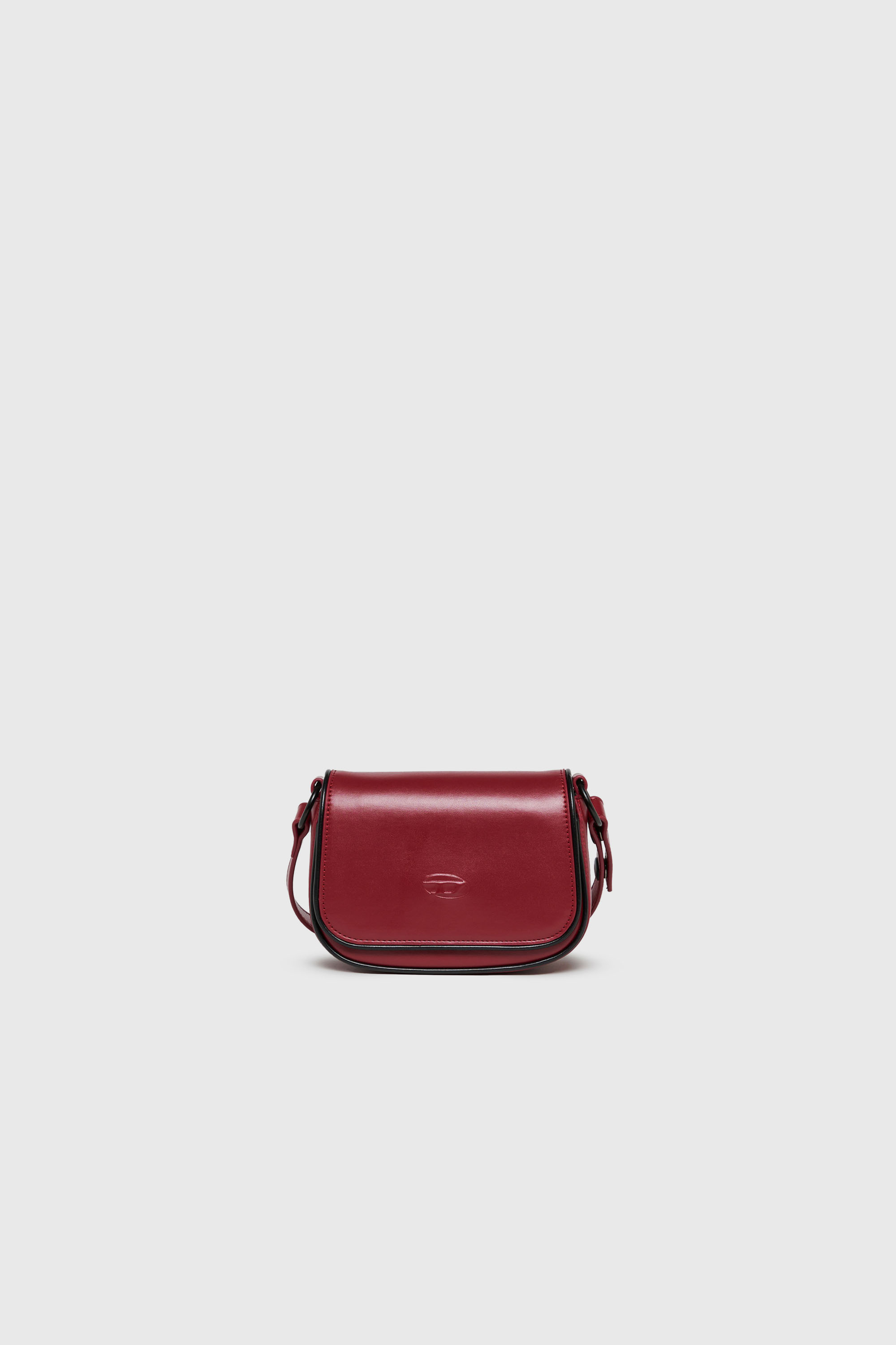 Diesel - WIRT, WIRT - Sac bandouli&egrave;re avec logo Oval D emboss&eacute; Femme in Rouge - 1