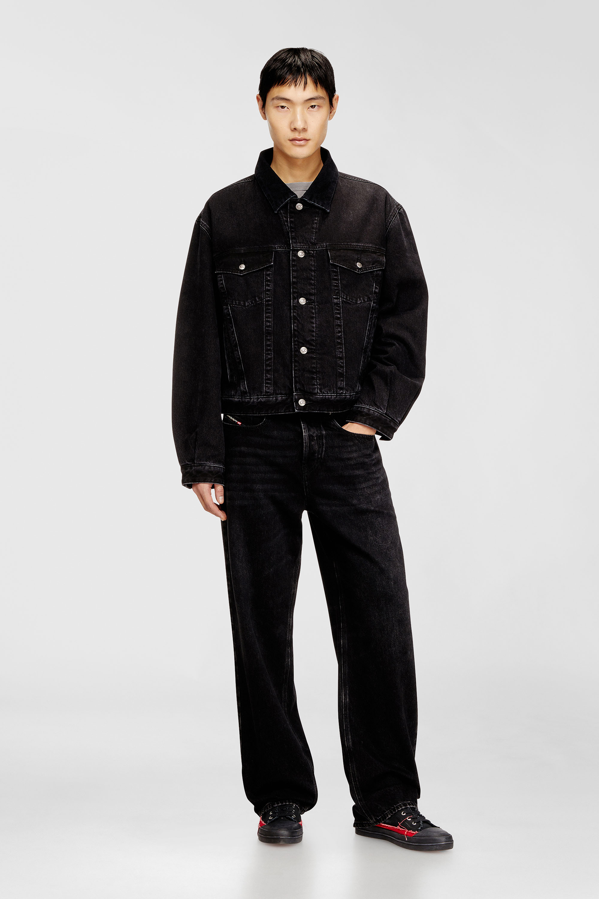 Diesel - D-RANGER-T, Unisex's Padded trucker jacket in denim in Black - 1