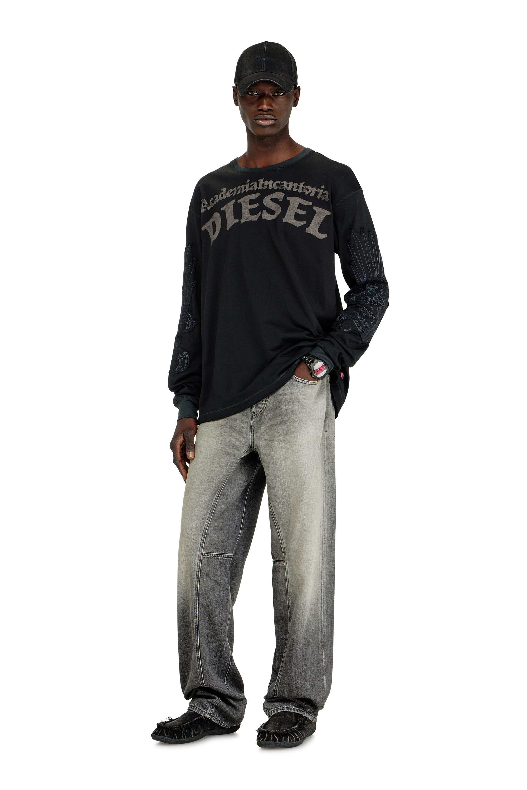 Diesel - T-NORM-LS-AA3, Herren Langarm-T-Shirt mit Prints und Patches in Schwarz - 2