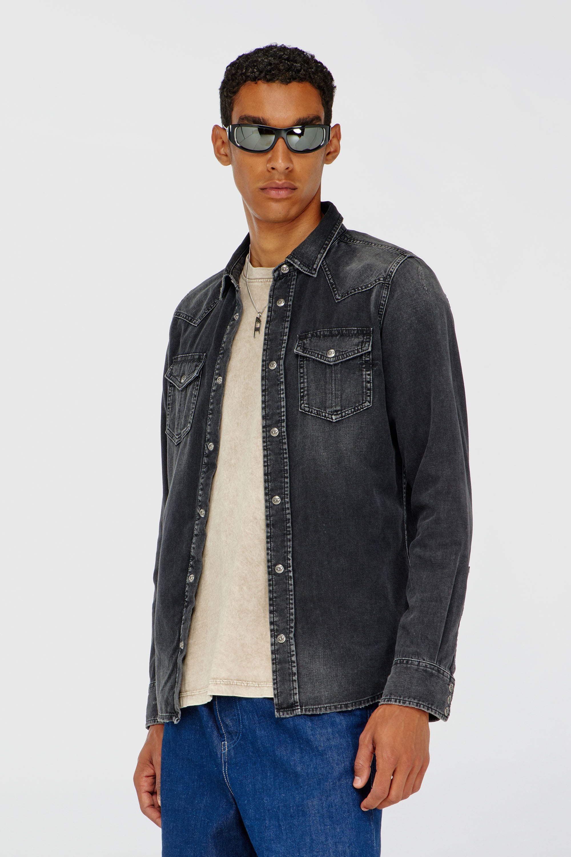 Diesel - D-VEGA, Overshirt in denim Uomo in Nero - 1