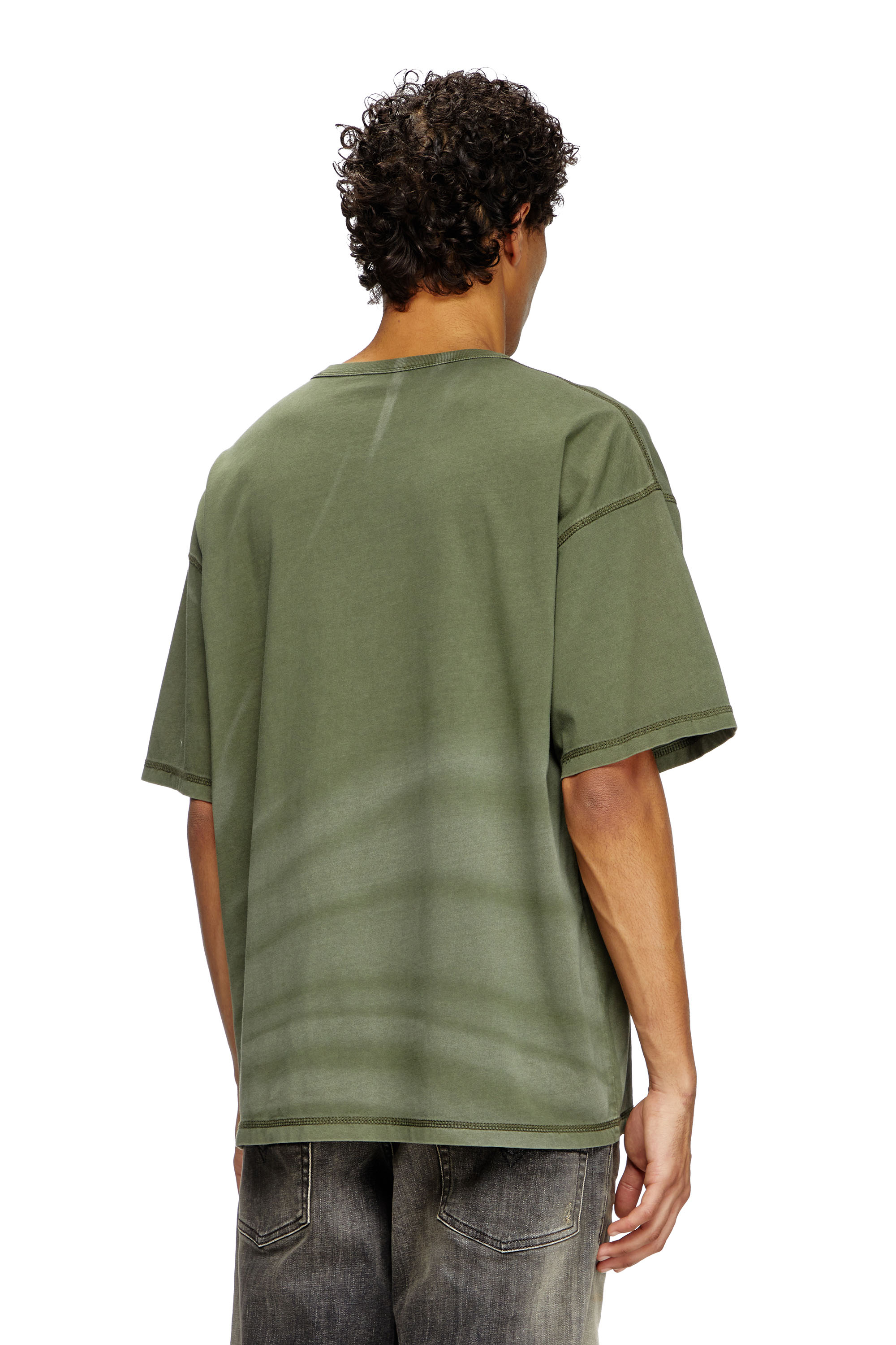 Diesel - T-ADJUST-R13, T-shirt à logo délavé au laser Homme in Vert - 4