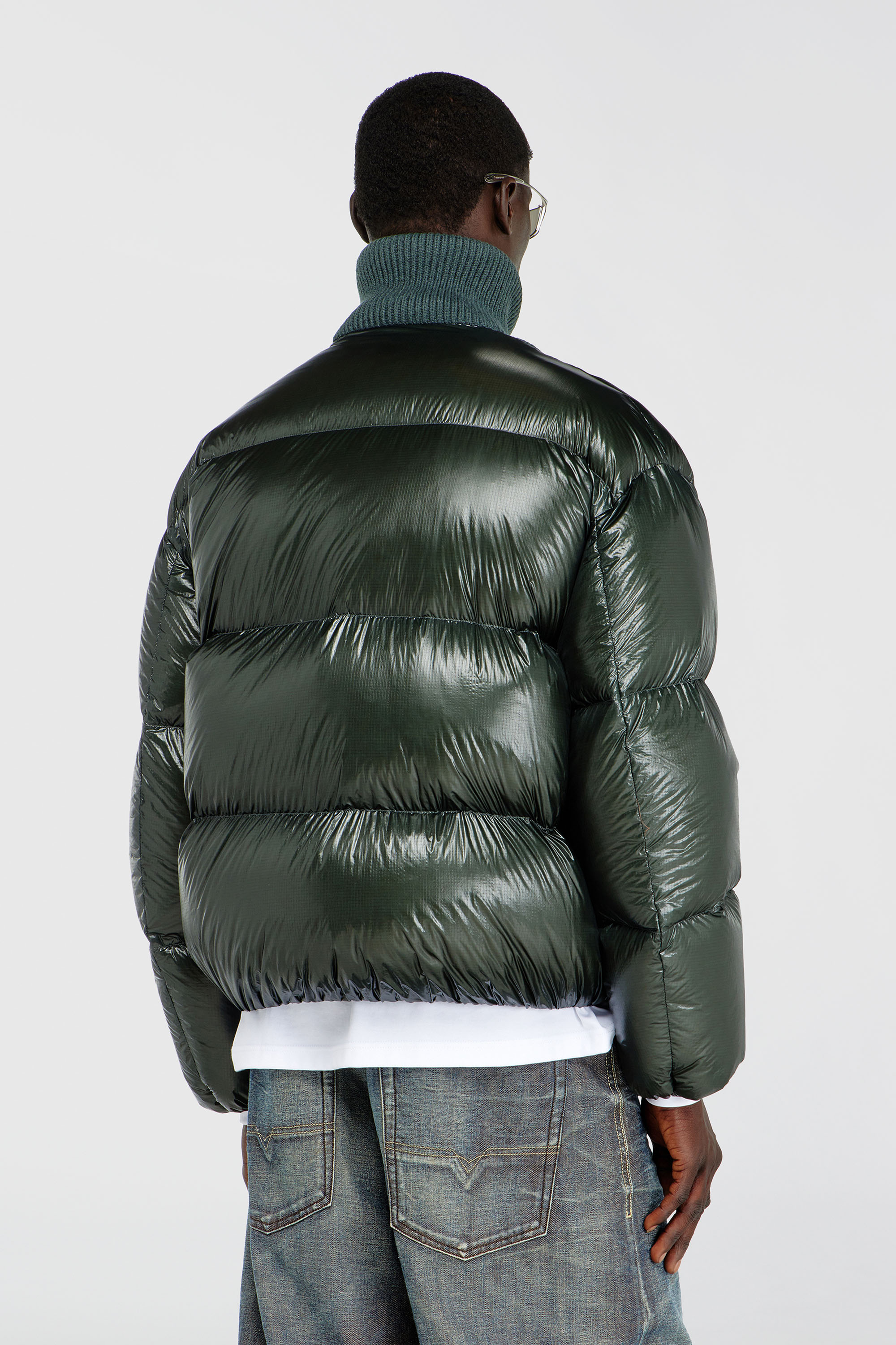 Diesel - W-RIBB, Piumino in ripstop con collo a costine Uomo in Verde - 4