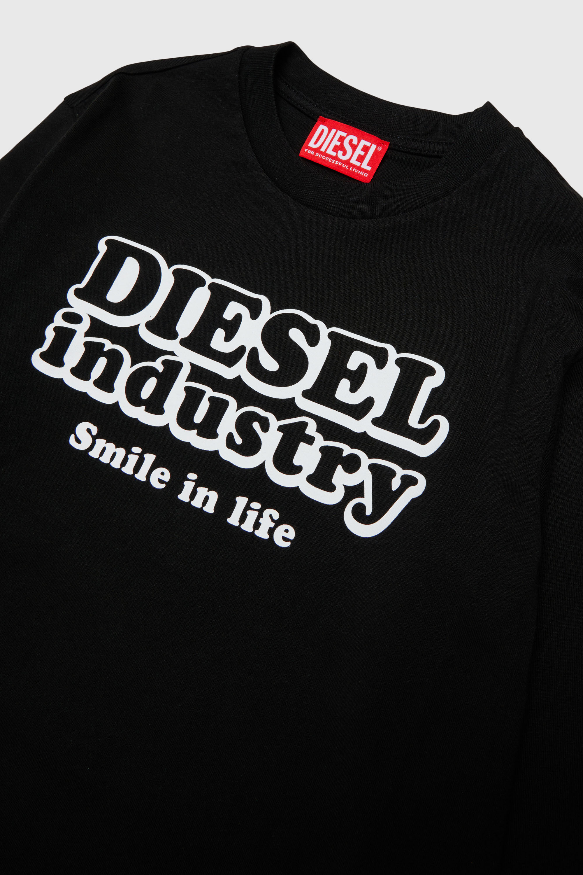 Diesel - TLODIMLS OVER, T-shirt a manica lunga con stampa Diesel Industry Uomo in Nero - 3
