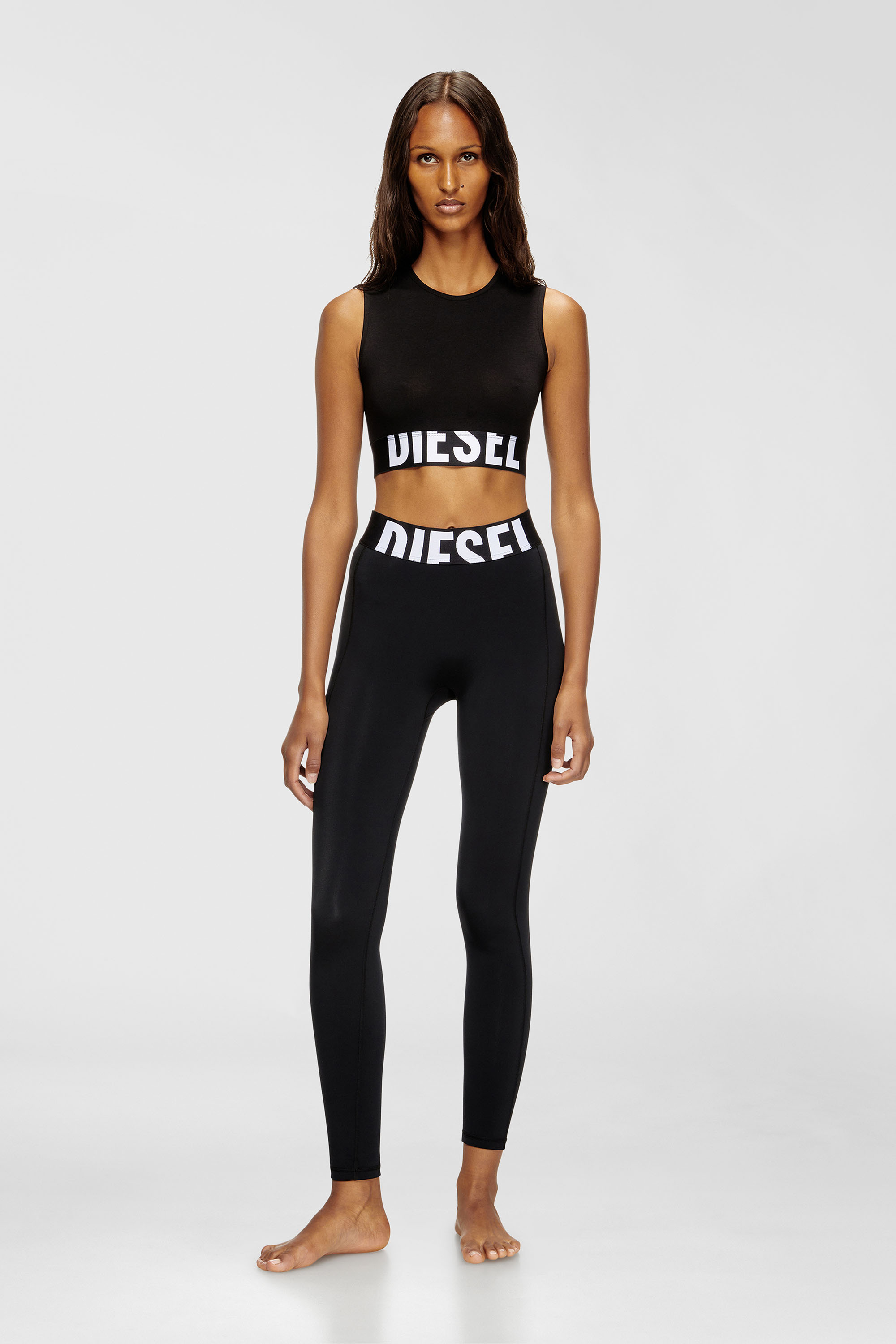Diesel - ADA-D-POP, Crop top con logo tagliato Donna in Nero - 2