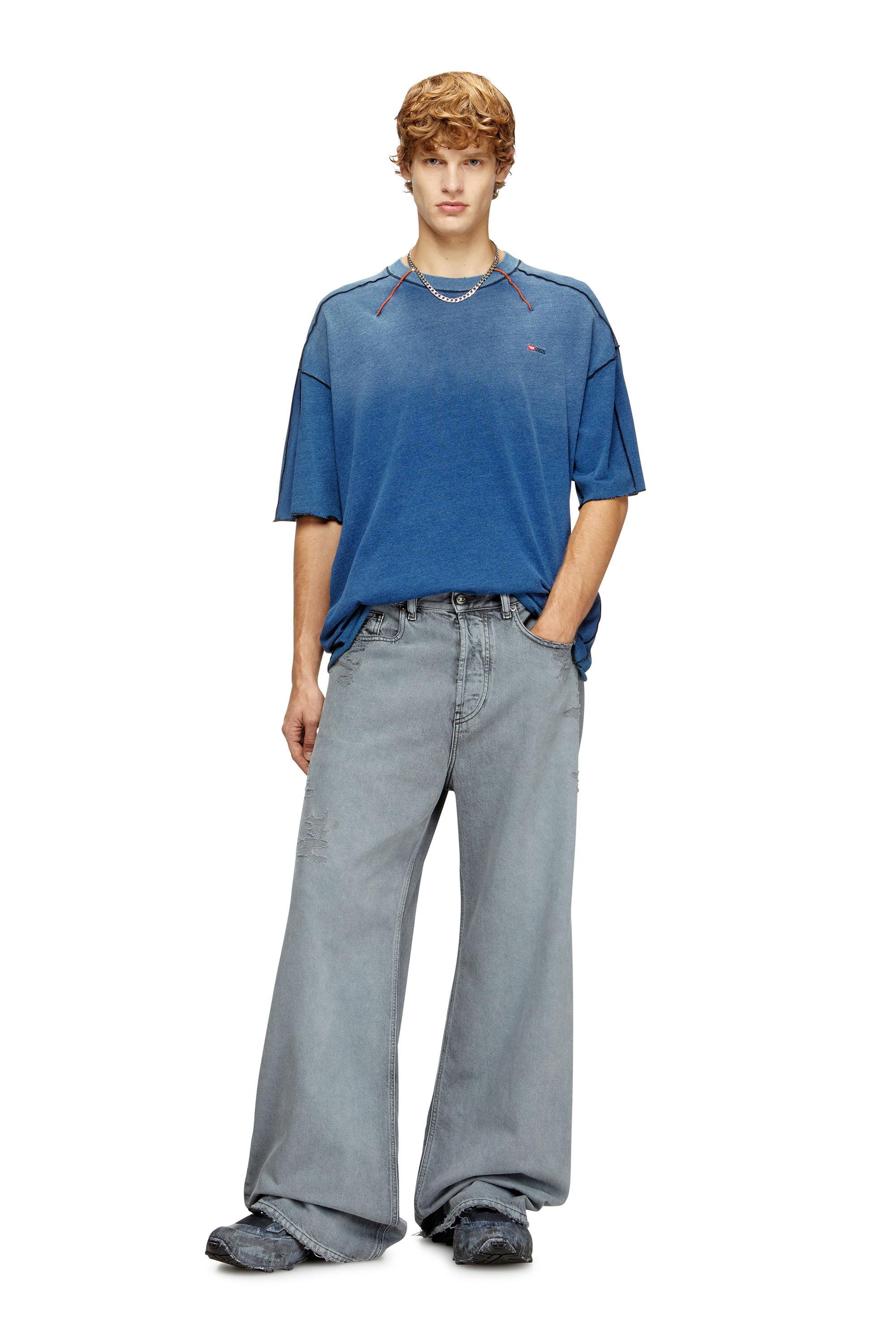 Diesel - T-CRAOXT, T-shirt en coton avec surpiqûres contrastantes Homme in ToBeDefined - 2