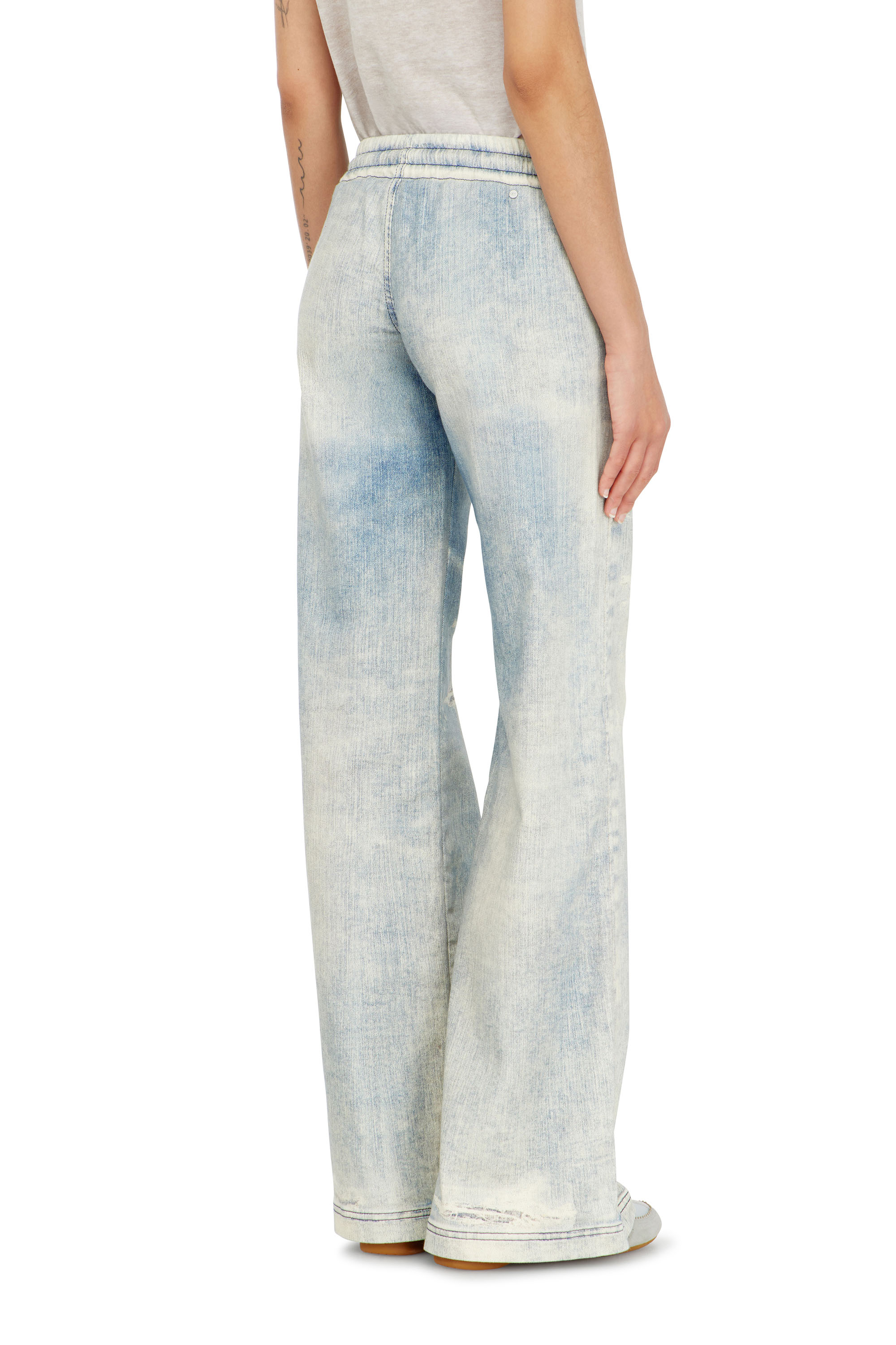 Diesel - Damen Relaxed 2078 D-Ainty Joggjeans&reg; 068XM, Hellblau - 3