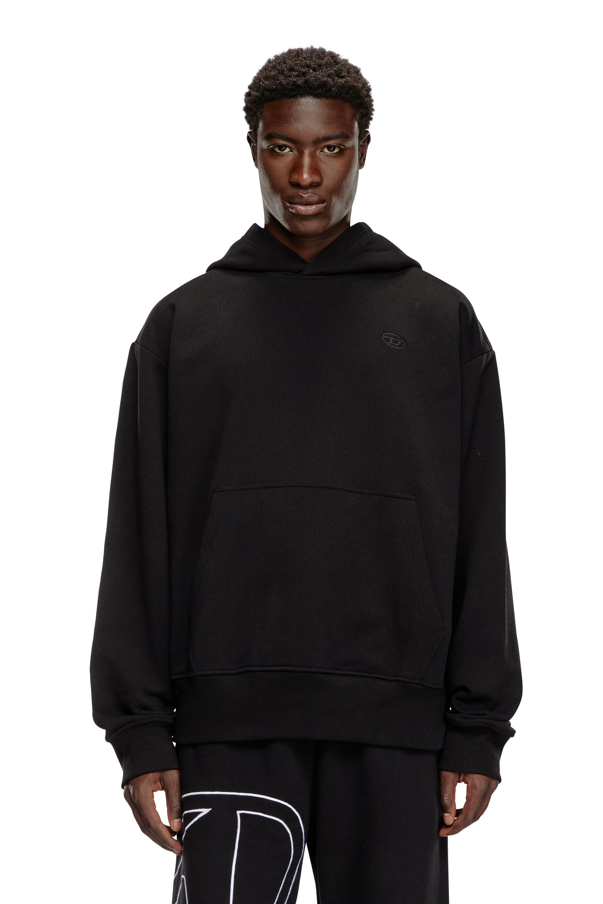 Diesel - S-MACS-HOOD-MEGOVAL-D, Homme Sweat-shirt à capuche avec logo brodé in Noir - Image 4