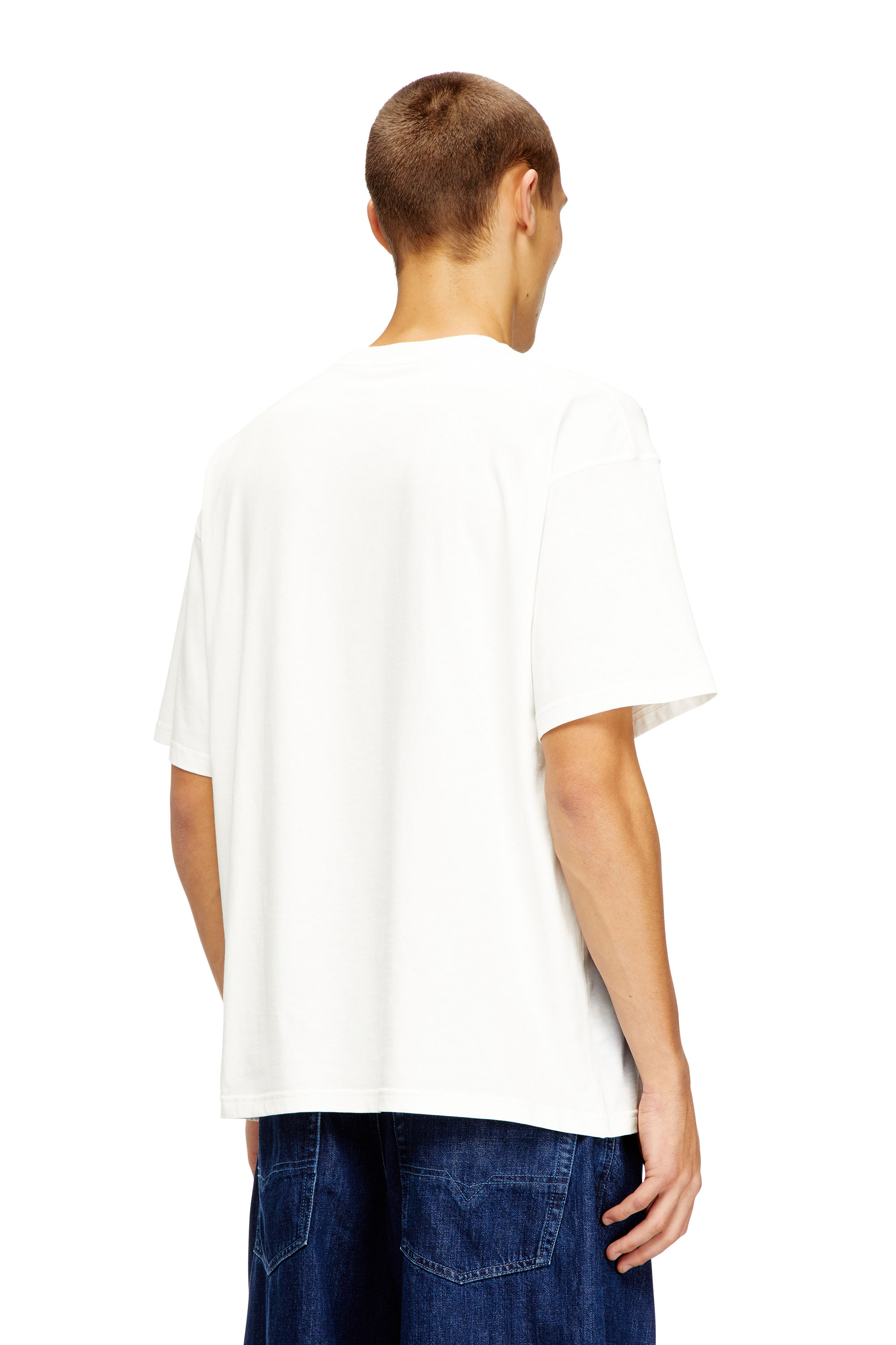 Diesel - T-BOXT-V13, T-shirt in cotone rilassato con stampa digitale Uomo in Multicolor - 4