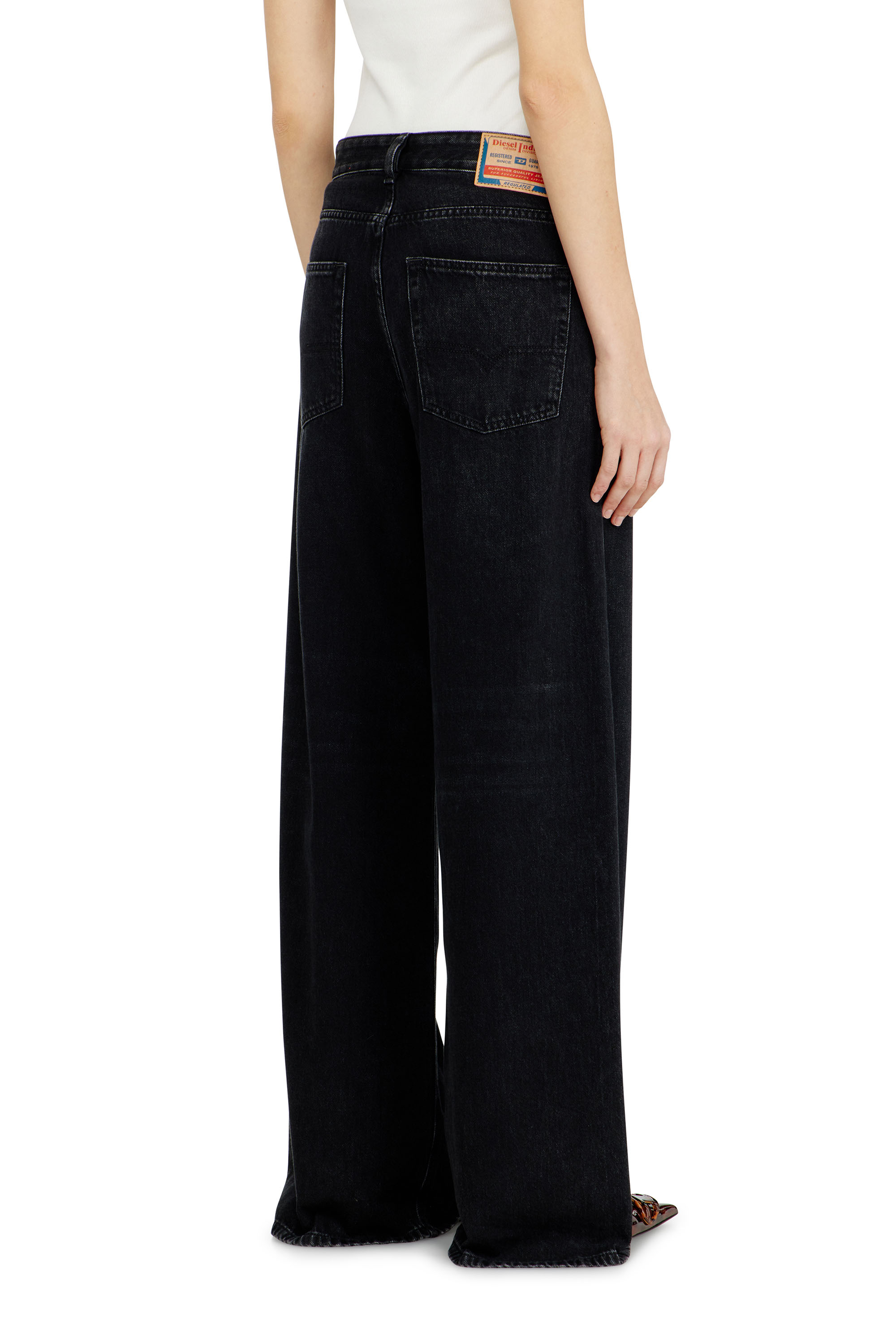 Diesel - Relaxed Jeans 1996 D-Sire 09P09 Unisex, Nero/Grigio scuro - Image 5