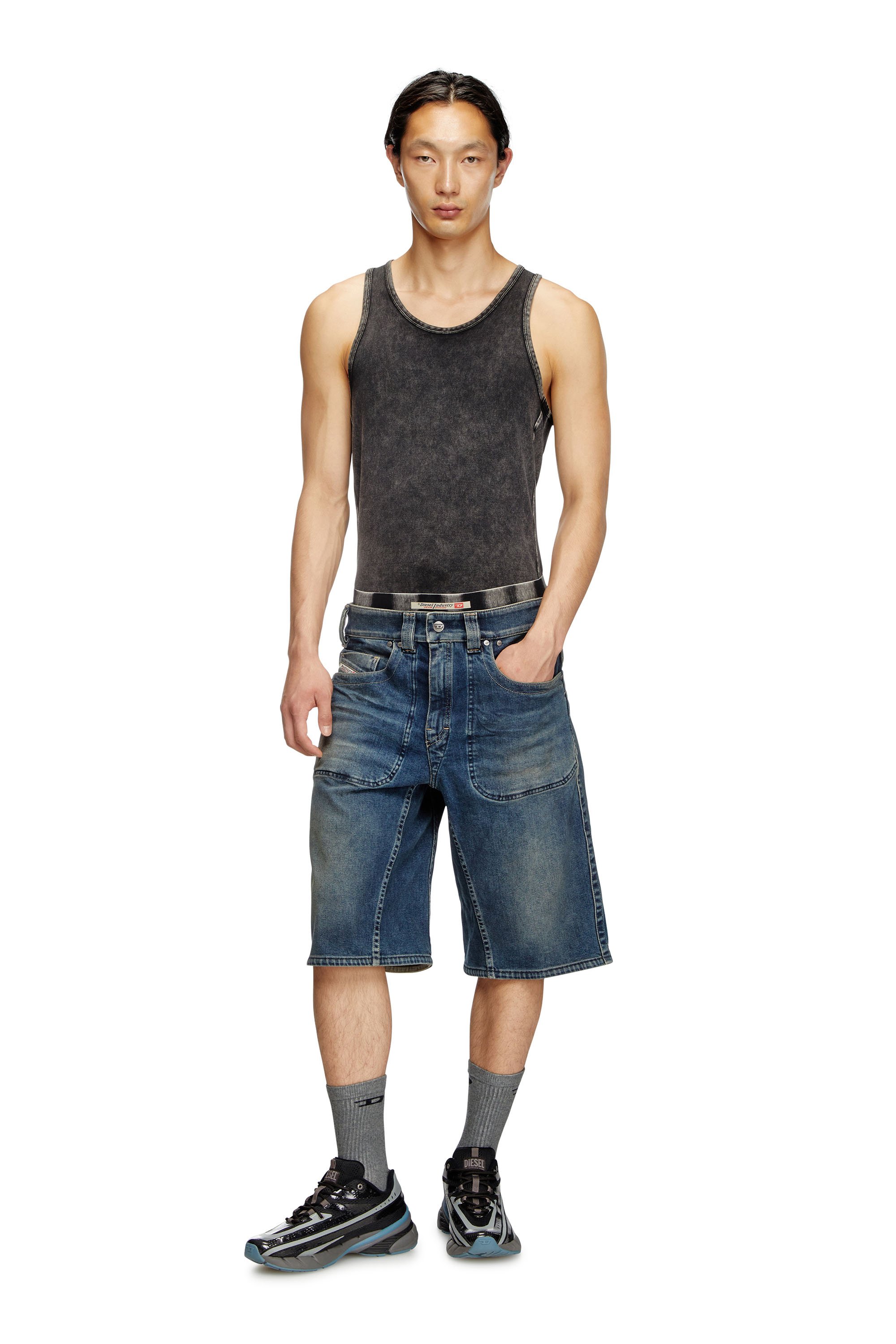 Diesel - D-MACRO-RE SHORT, Herren Bermudashorts aus Rehab-Denim in Dunkelblau - 2