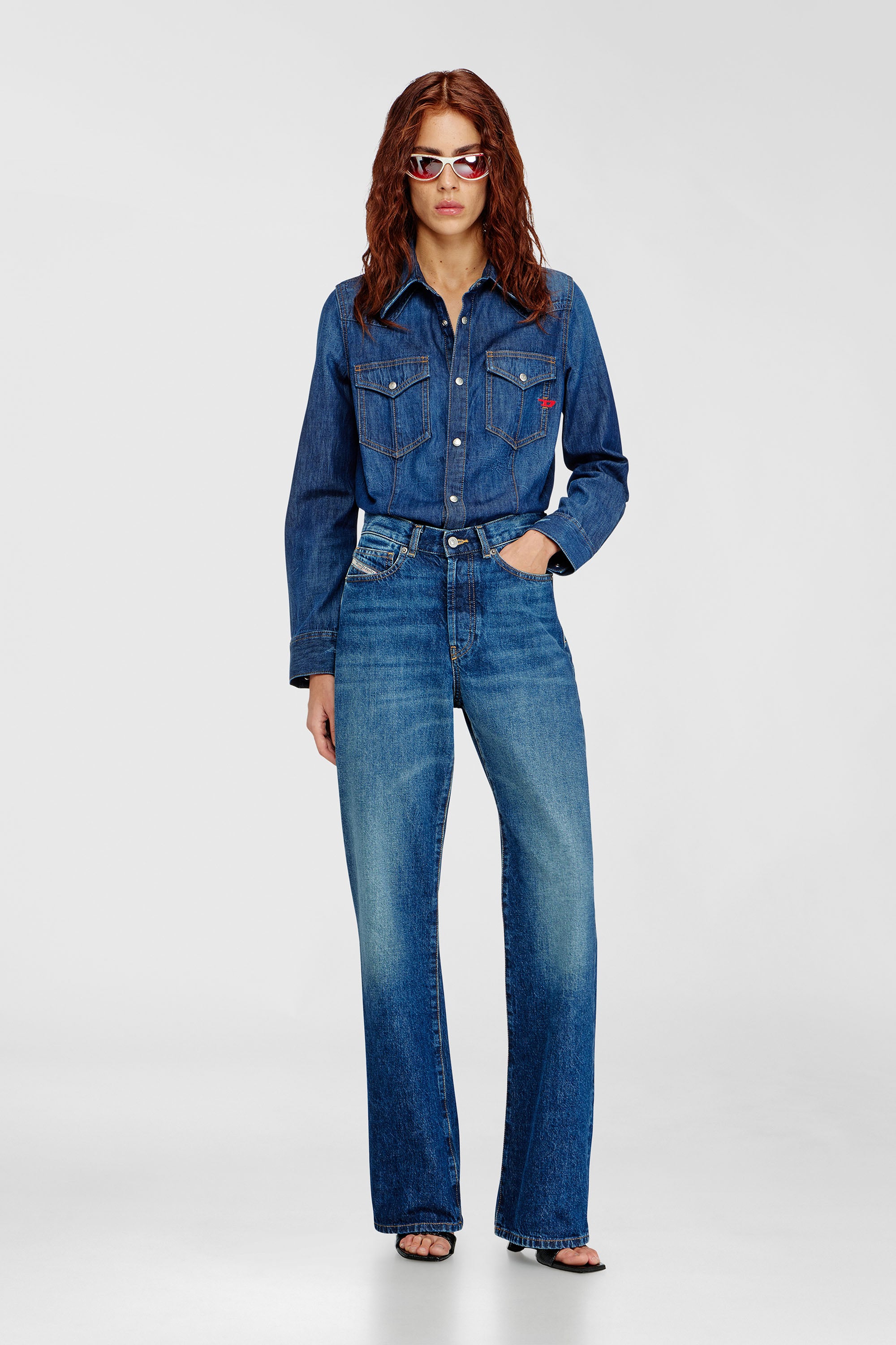 Diesel - DE-WAVES, Camicia western in denim a lavaggio pulito Donna in Blu - 2
