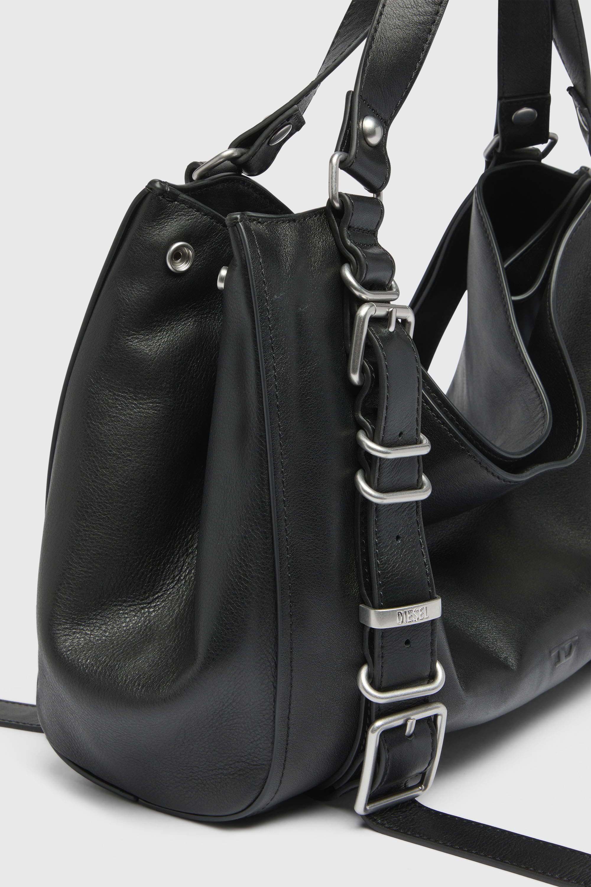 Diesel - D-ONE TOPHANDLE M, D-One-Borsa media a mano in pelle trattata Unisex in Nero - 6