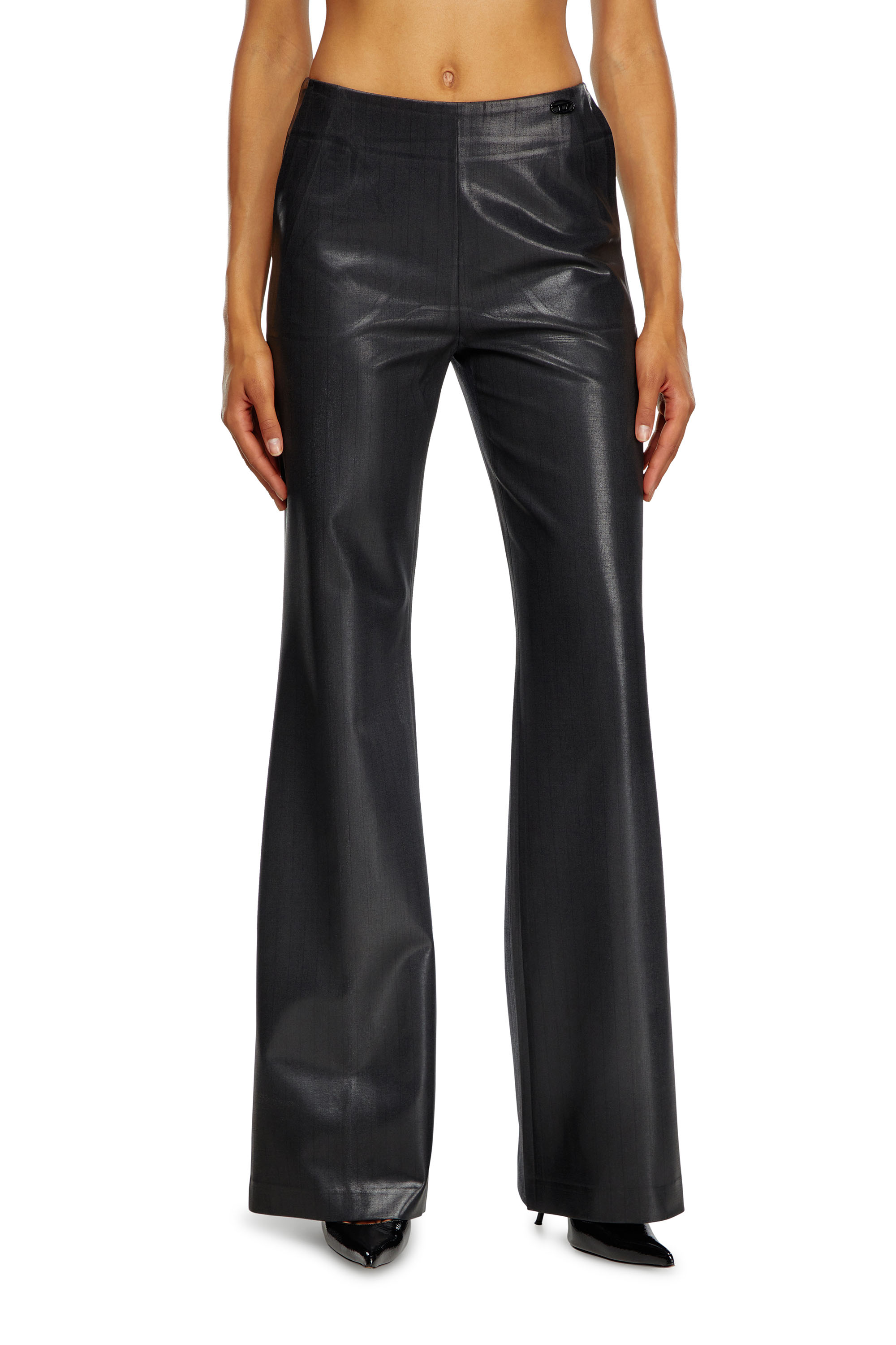Diesel - P-OLARIS, Femme Pantalon à fines rayures avec devant enduit in Noir - Image 1