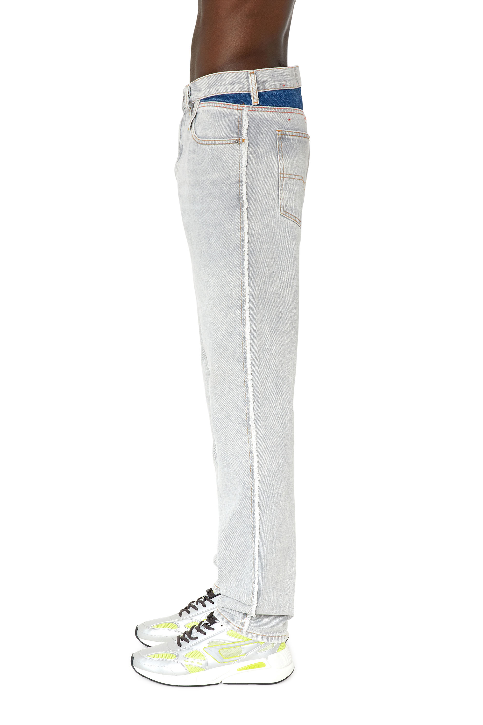 Diesel - 1995 D-Sark 007N5 Straight Jeans, Light Grey - Image 4
