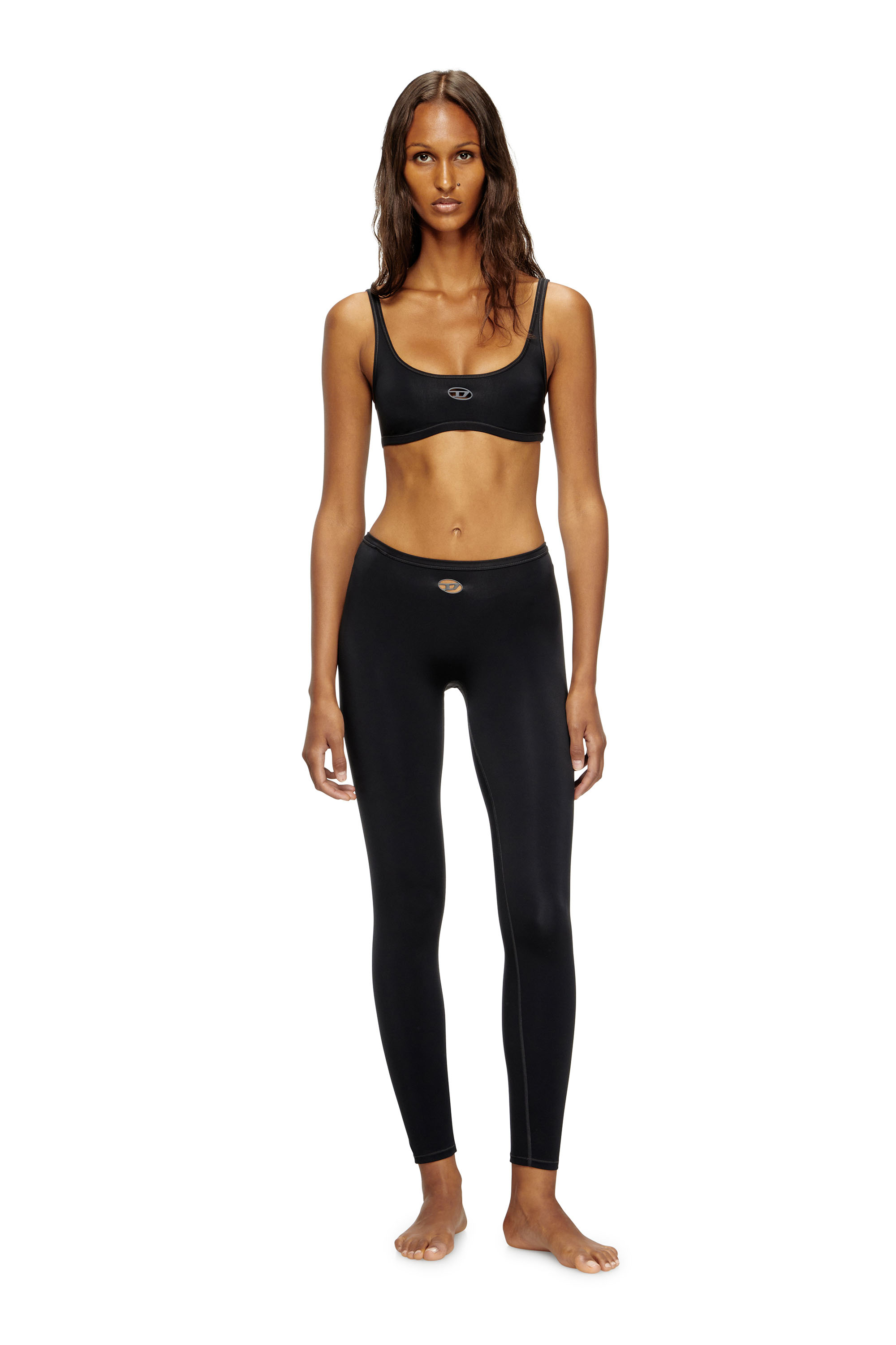 Diesel - CHELSEA-UTLT, Reggiseno sportivo con logo cut-out Donna in Nero - 2