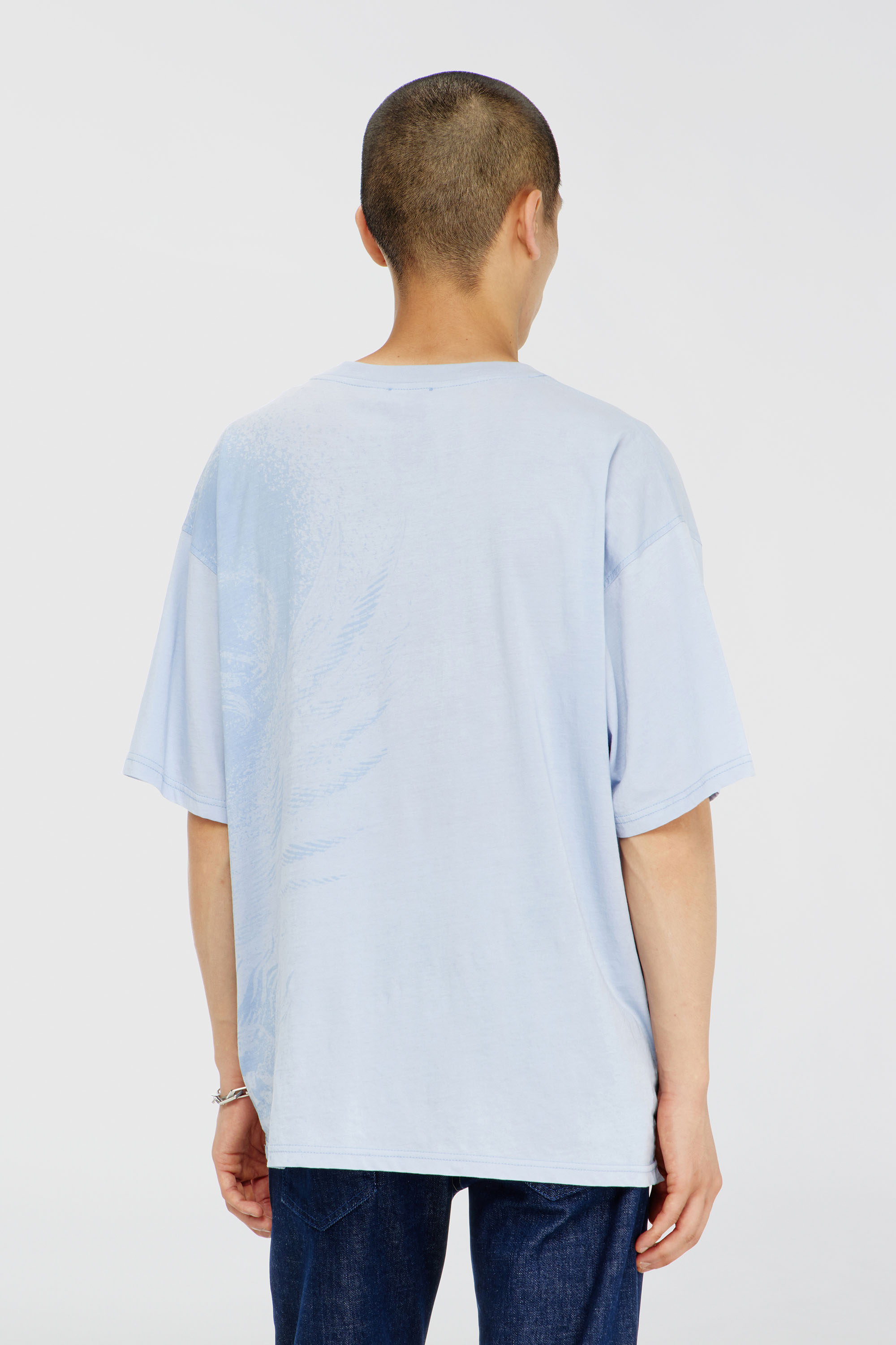 Diesel - T-BOXT-AA3, T-shirt d&eacute;contract&eacute; avec impressions pigmentaires Homme in Bleu - 4