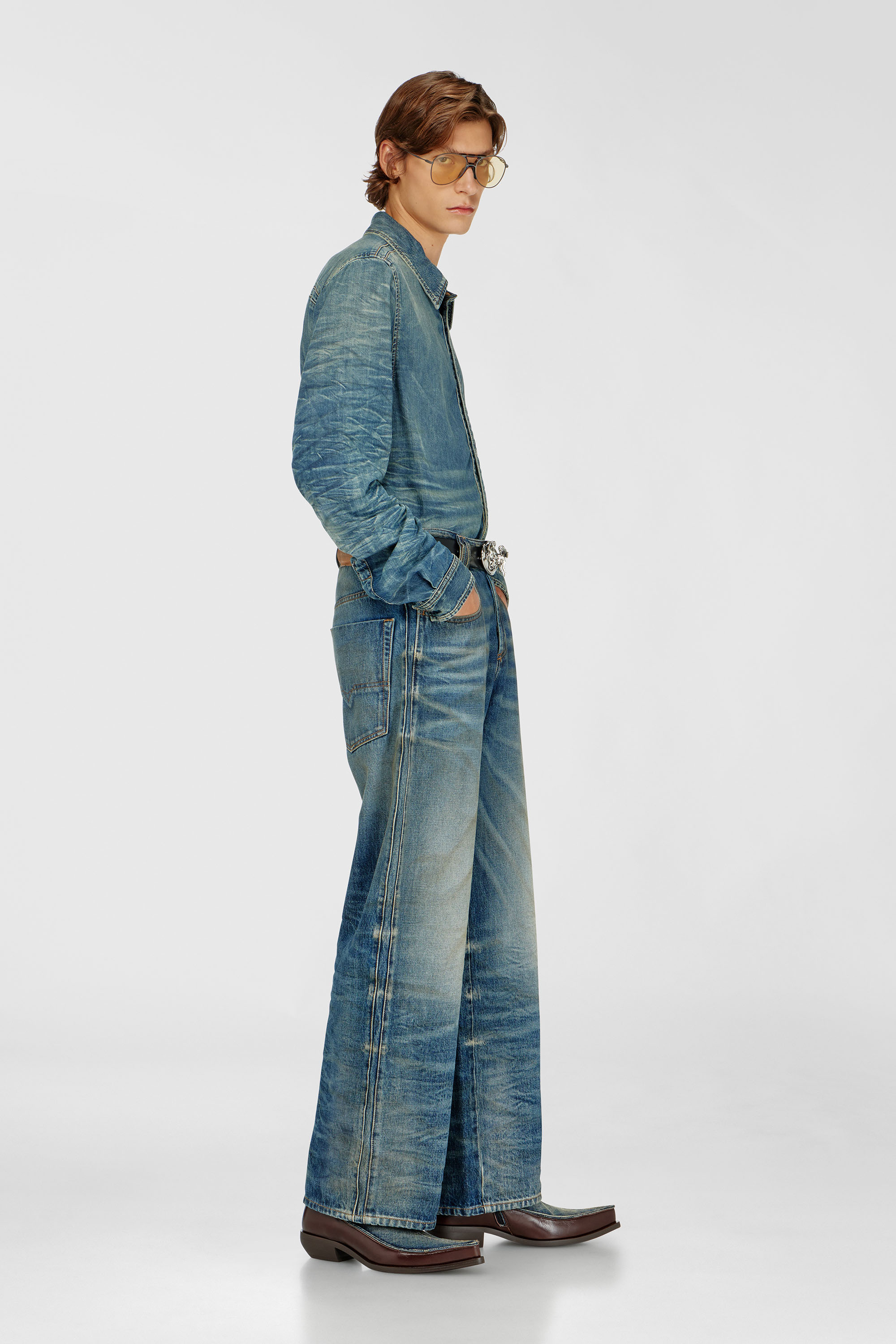 Diesel - Relaxed Jeans 1982 D-Hakou 007GC Unisex, Blu medio - Image 2
