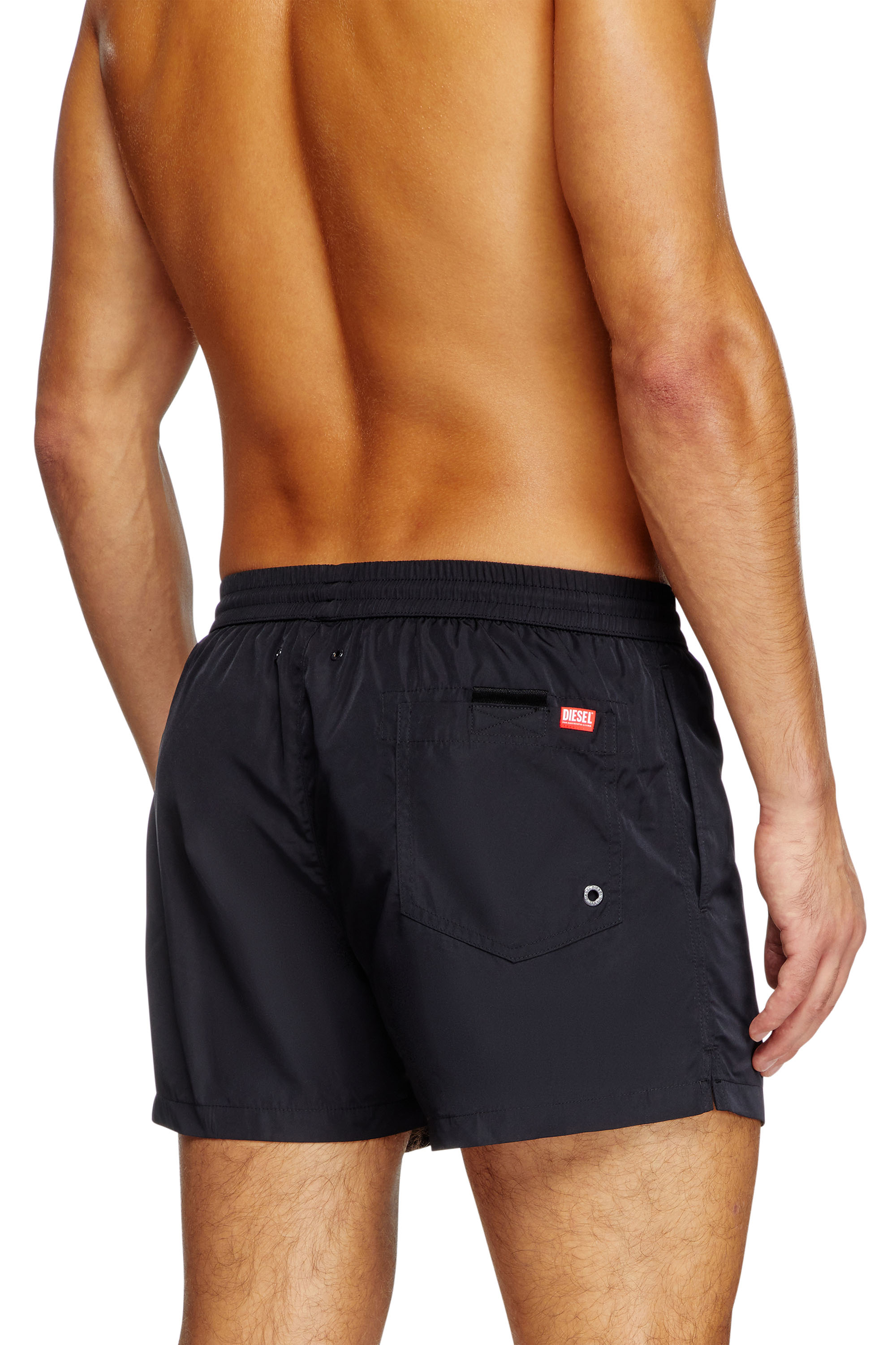 Diesel - MARIO-34-D-CORE, Herren Badeshorts mit Logo-Print in Schwarz - 3