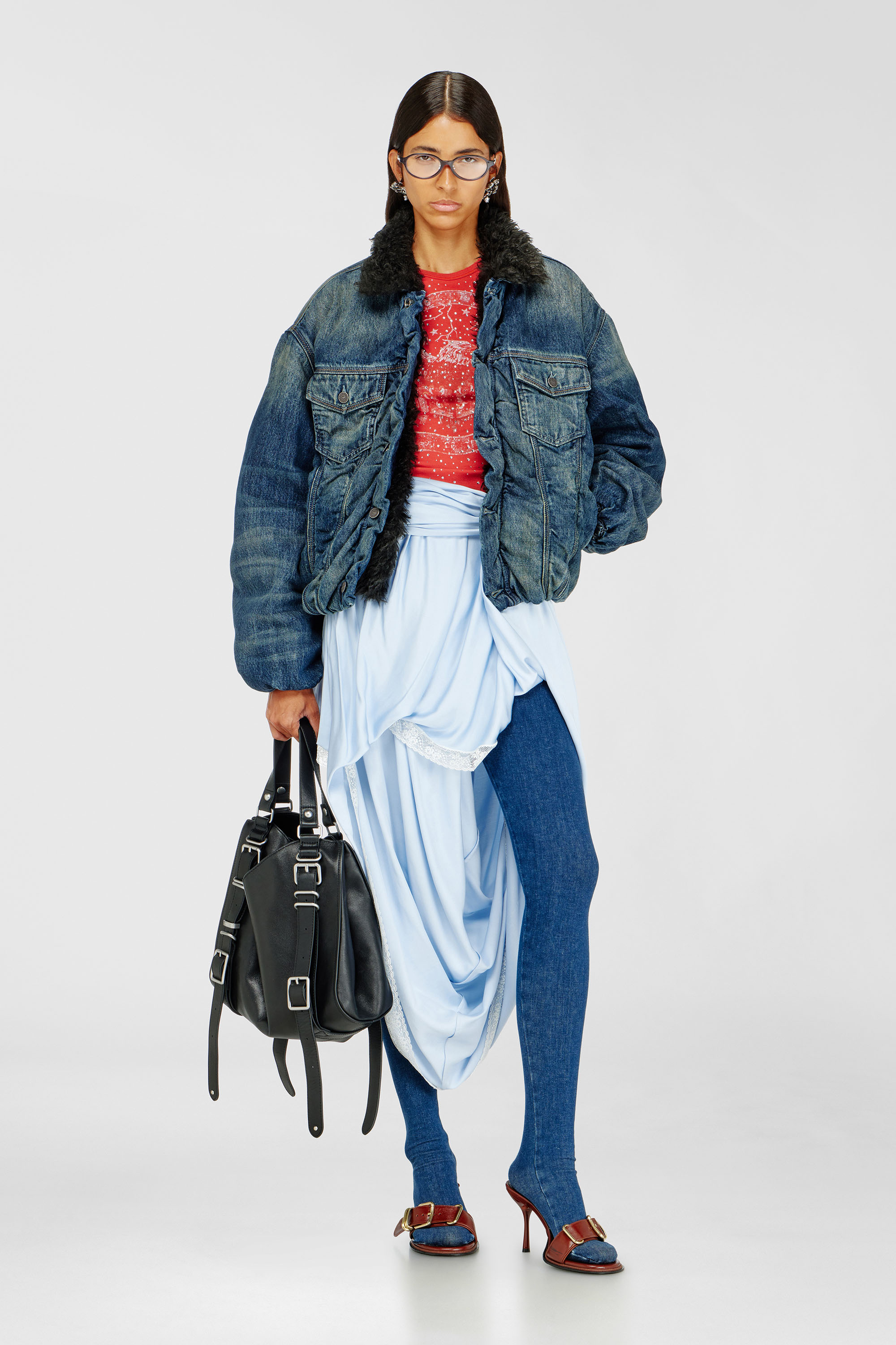 Diesel - D-CURLY-FSJ1, Giacca trucker foderata in denim con interno teddy Unisex in Blu - 2