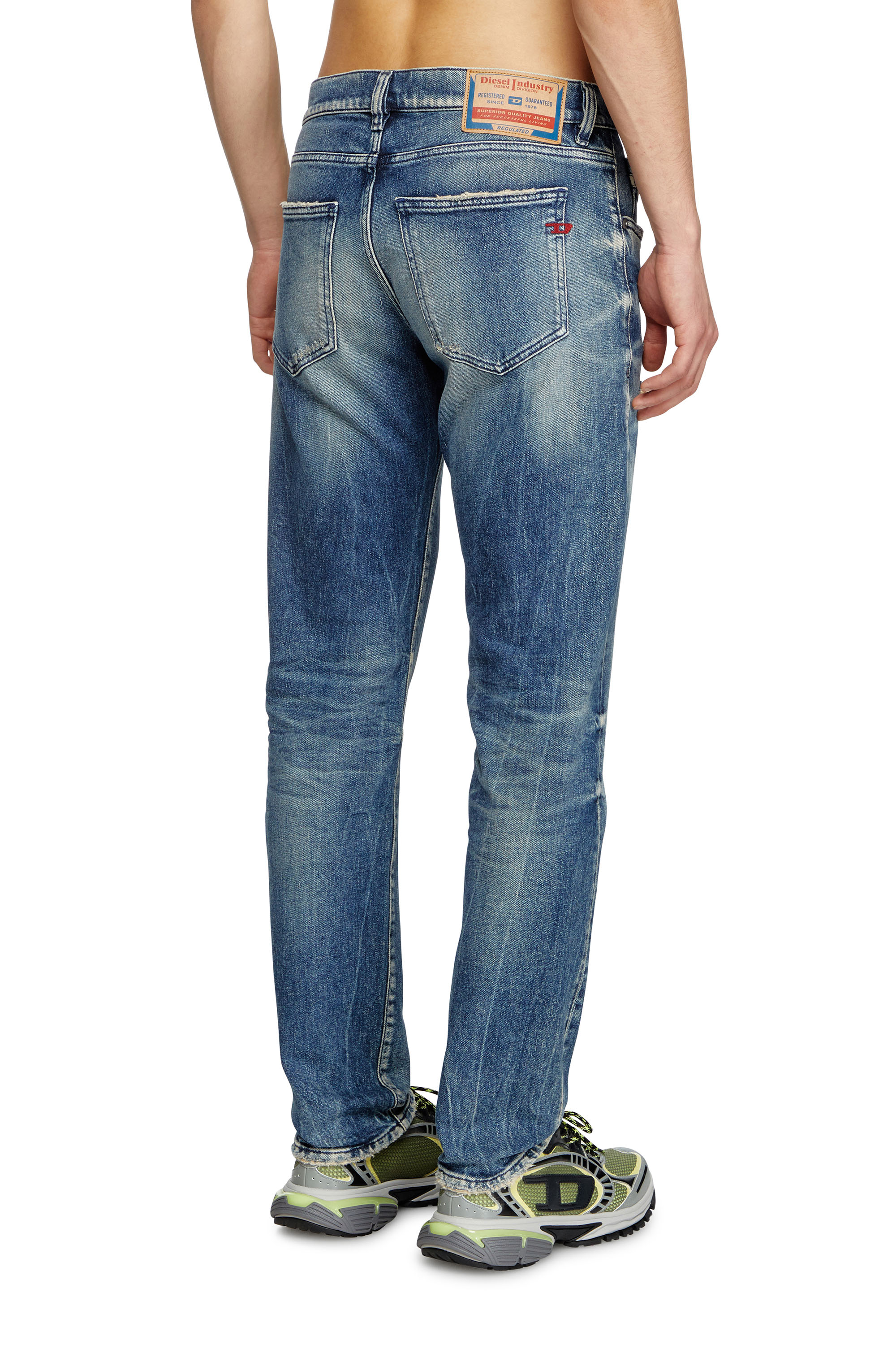 Diesel - Slim Jeans 2019 D-Strukt 007Y6 Uomo, Blu Scuro - Image 4