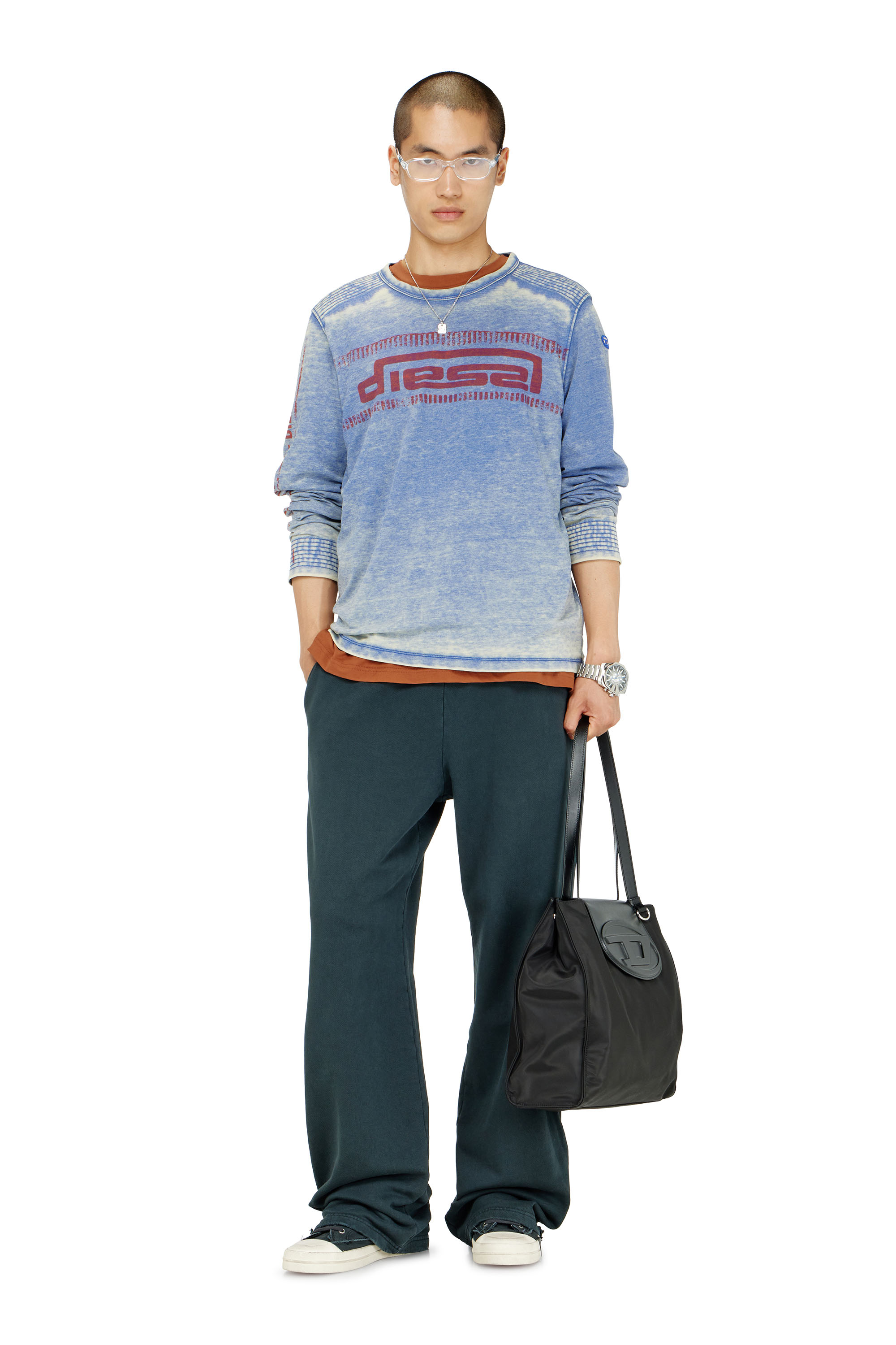 Diesel - P-MARTAINS-CRYSTALS, Pantalon de surv&ecirc;tement effet us&eacute; avec d&eacute;tails en cristal Homme in ToBeDefined - 1