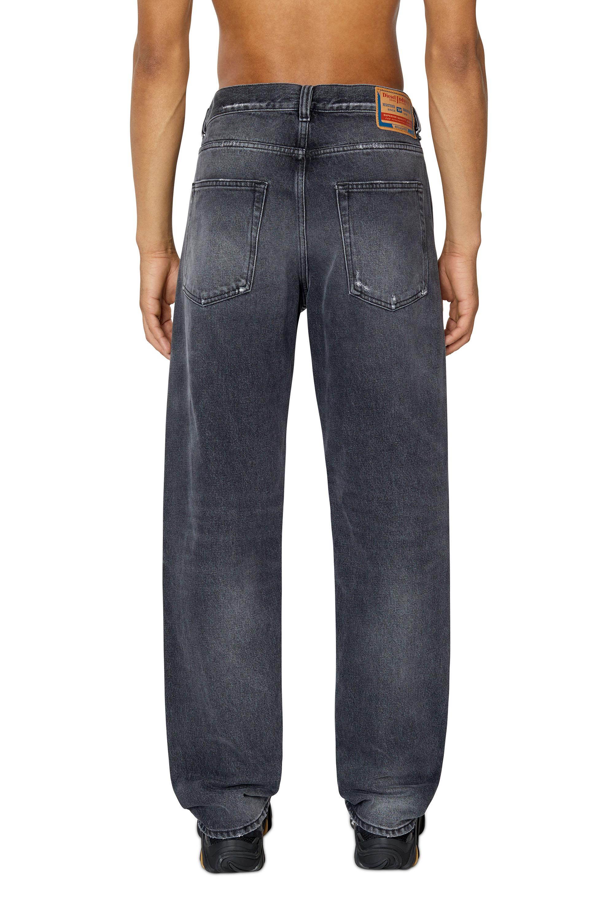 Diesel - 2010 D-Macs 007J5 Straight Jeans, Schwarz/Dunkelgrau - Image 2
